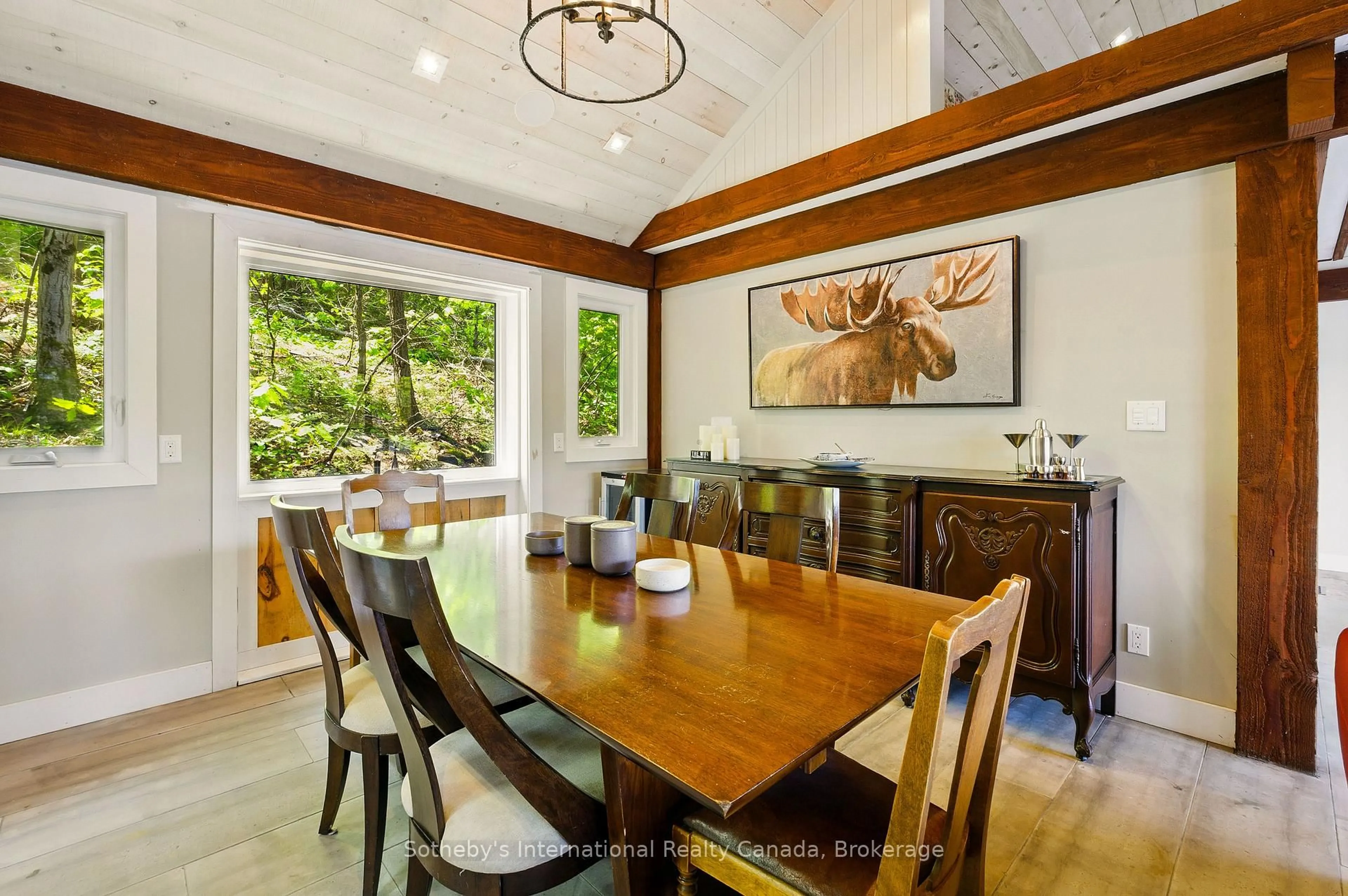 Dining room, unknown for 6394 Go Home Lake Shore, Georgian Bay Ontario L0K 1S0