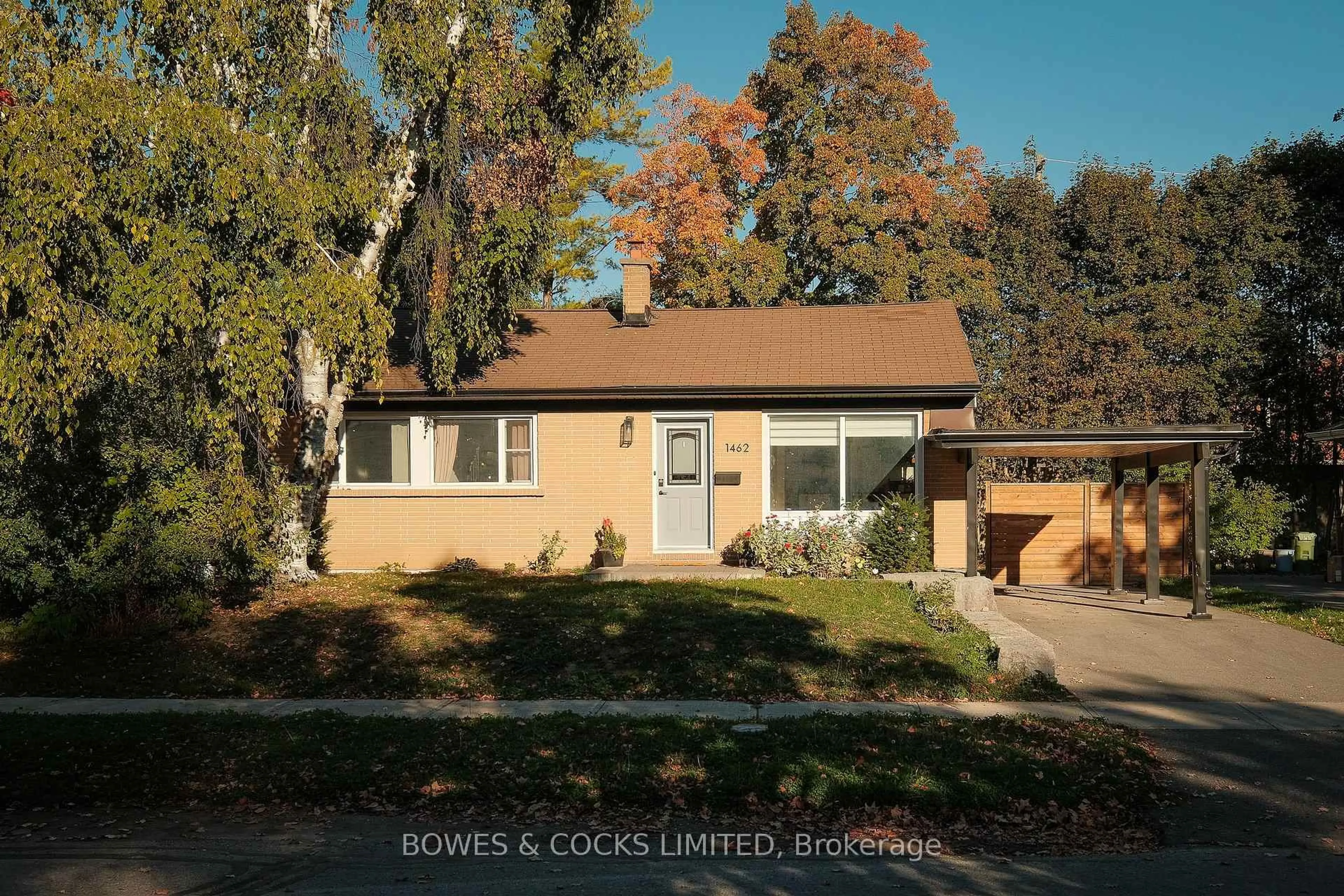 Home with brick exterior material, street for 1462 Westbrook Dr, Peterborough Ontario K9J 6R4
