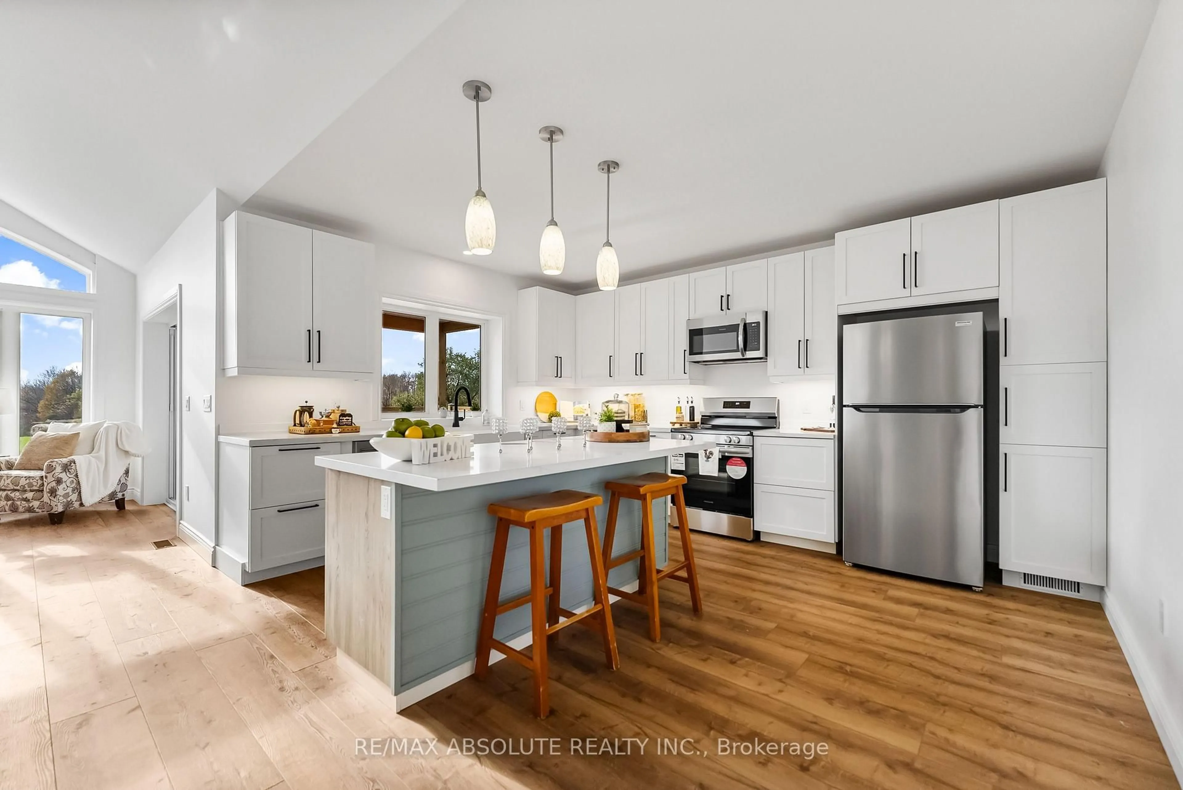 Open concept kitchen, unknown for 272 9th Concession Rd, Rideau Lakes Ontario K0G 1X0