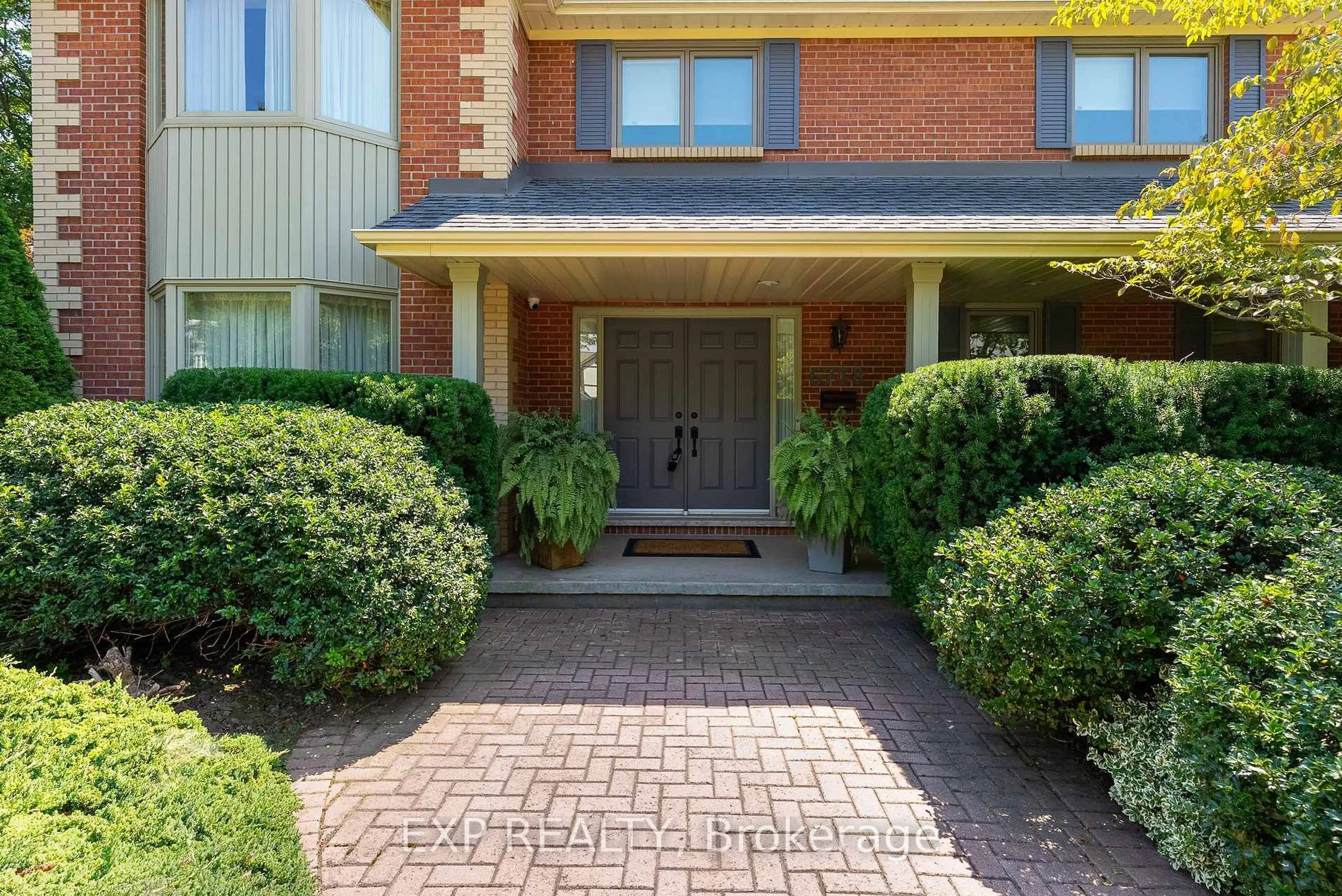 Unknown for 6748 January Dr, Niagara Falls Ontario L2J 4J4