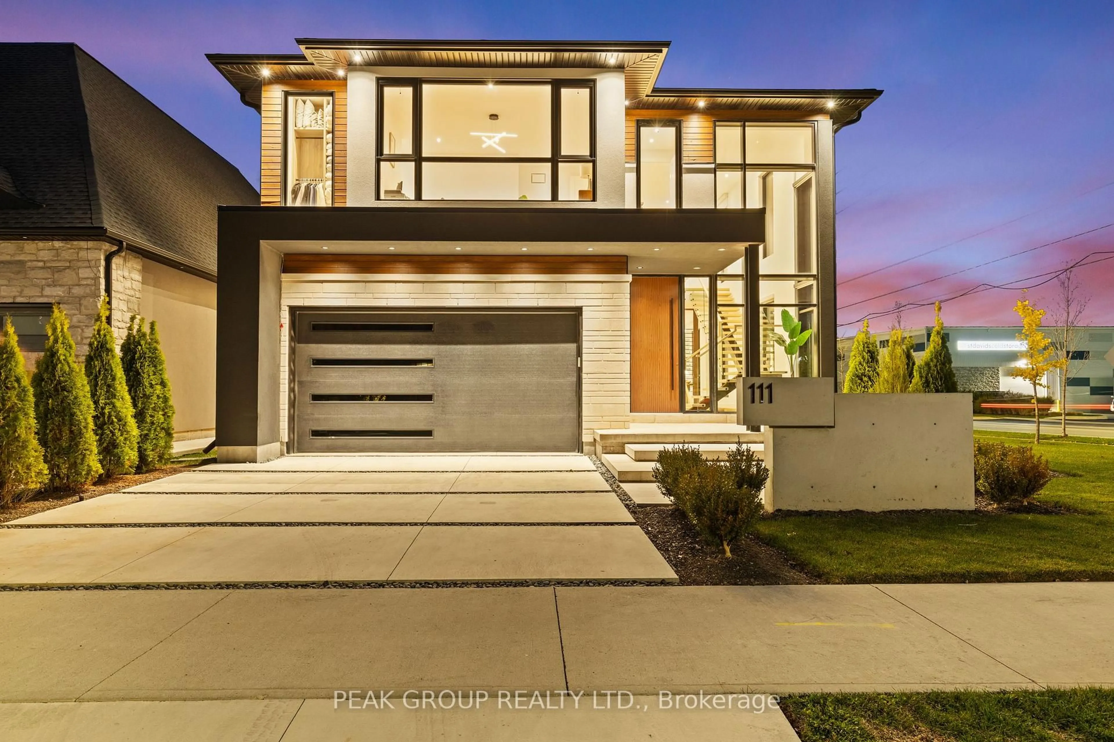 Home with brick exterior material, street for 111 Millpond Rd, Niagara-on-the-Lake Ontario L0S 1J1