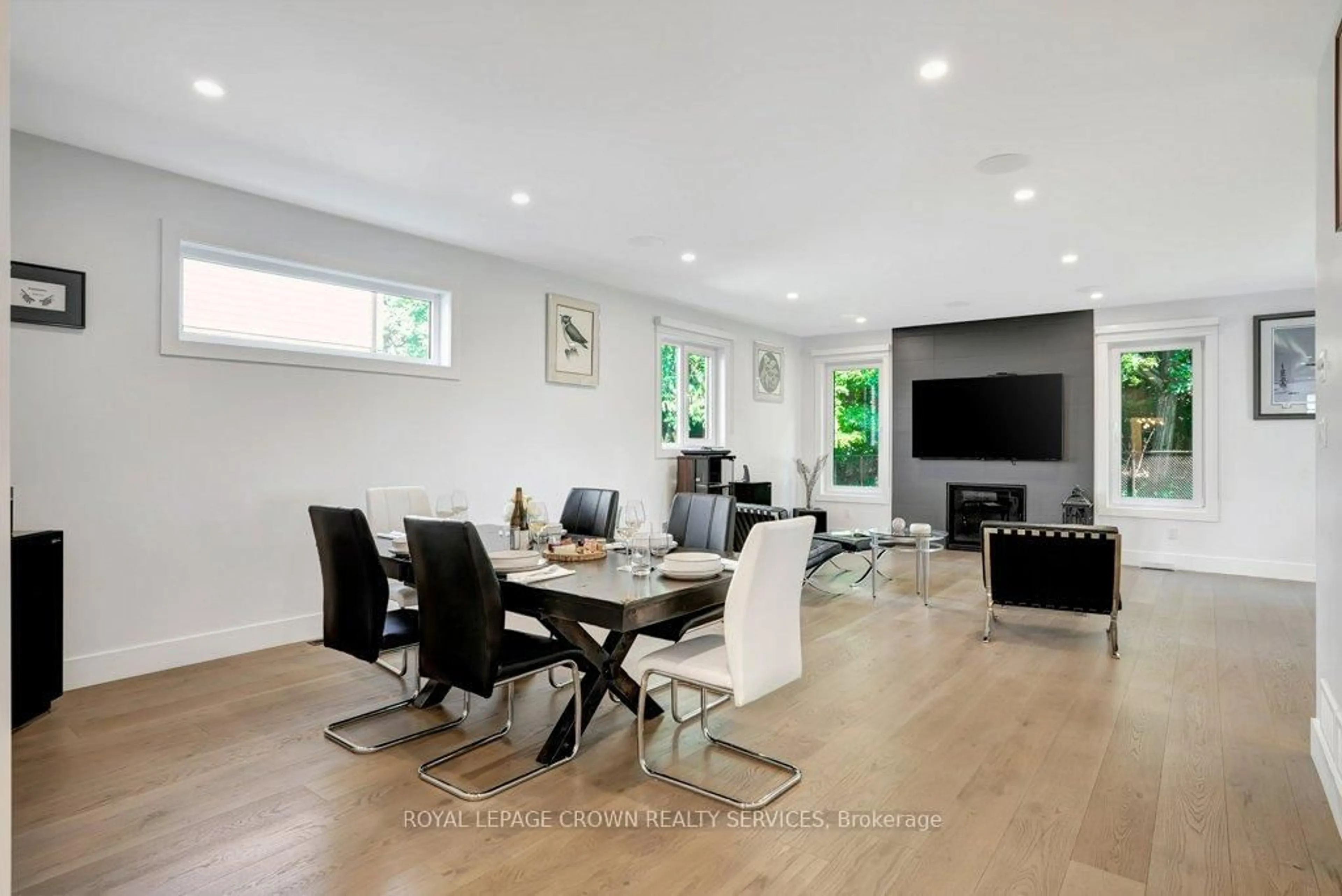 Unknown for 2208 Red Thorne Ave, London South Ontario N6P 0E9