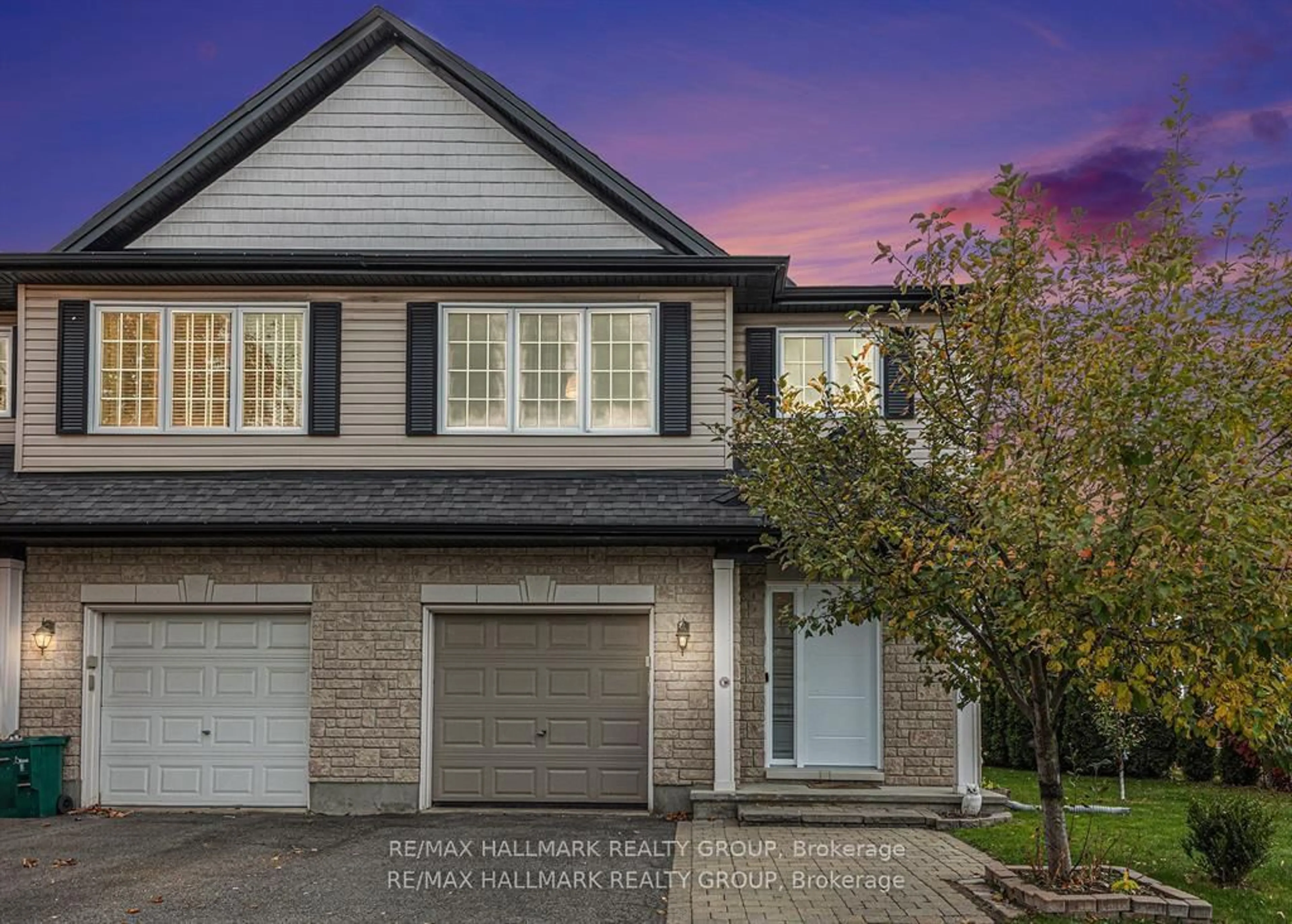 Home with vinyl exterior material, street for 4220 KELLY FARM Dr, Ottawa Ontario K1T 0A5