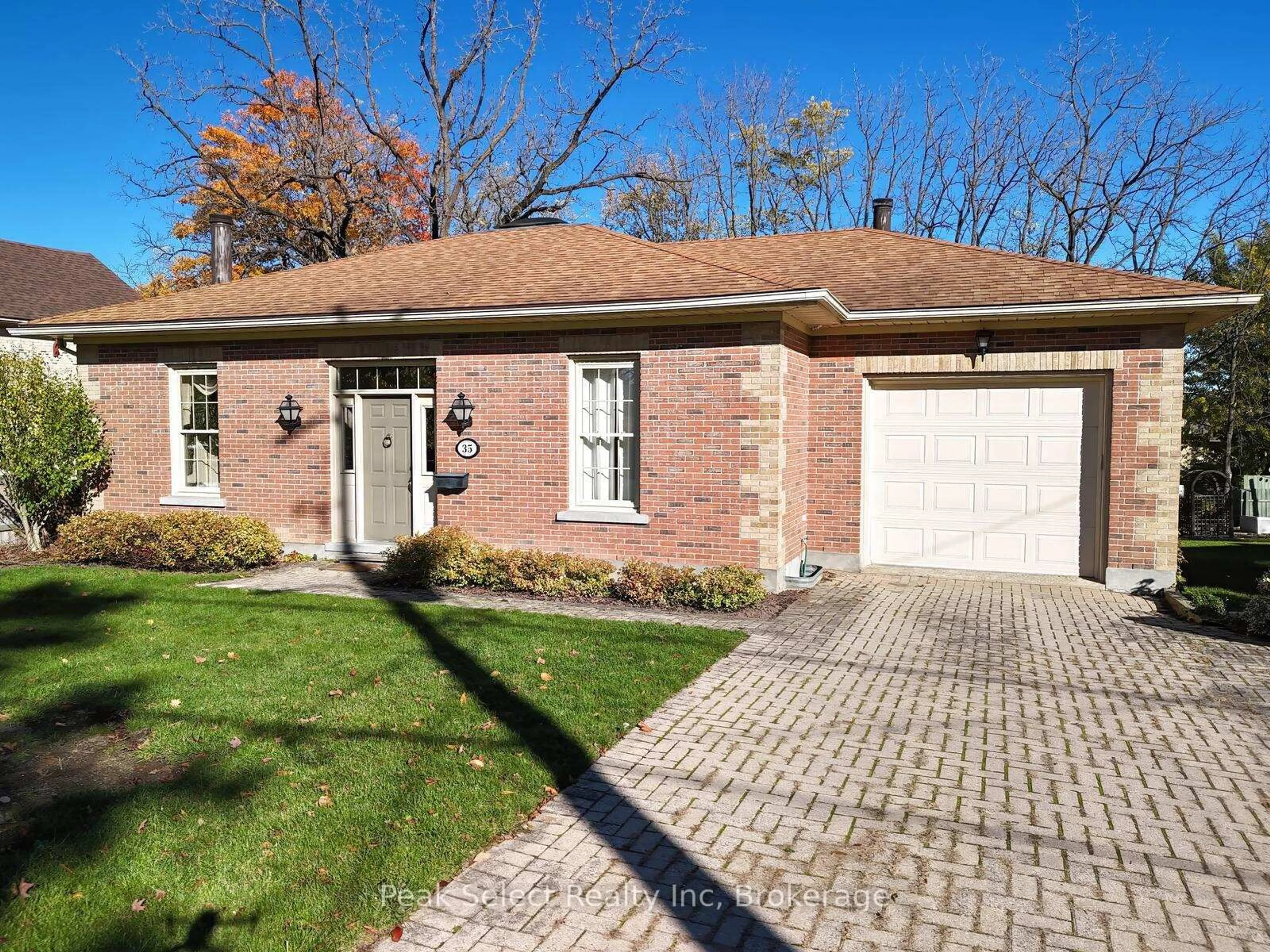 Home with brick exterior material, street for 35 Ontario St, St. Marys Ontario N4X 1B1