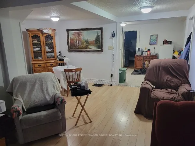 11 Low St, Prince Edward County 4