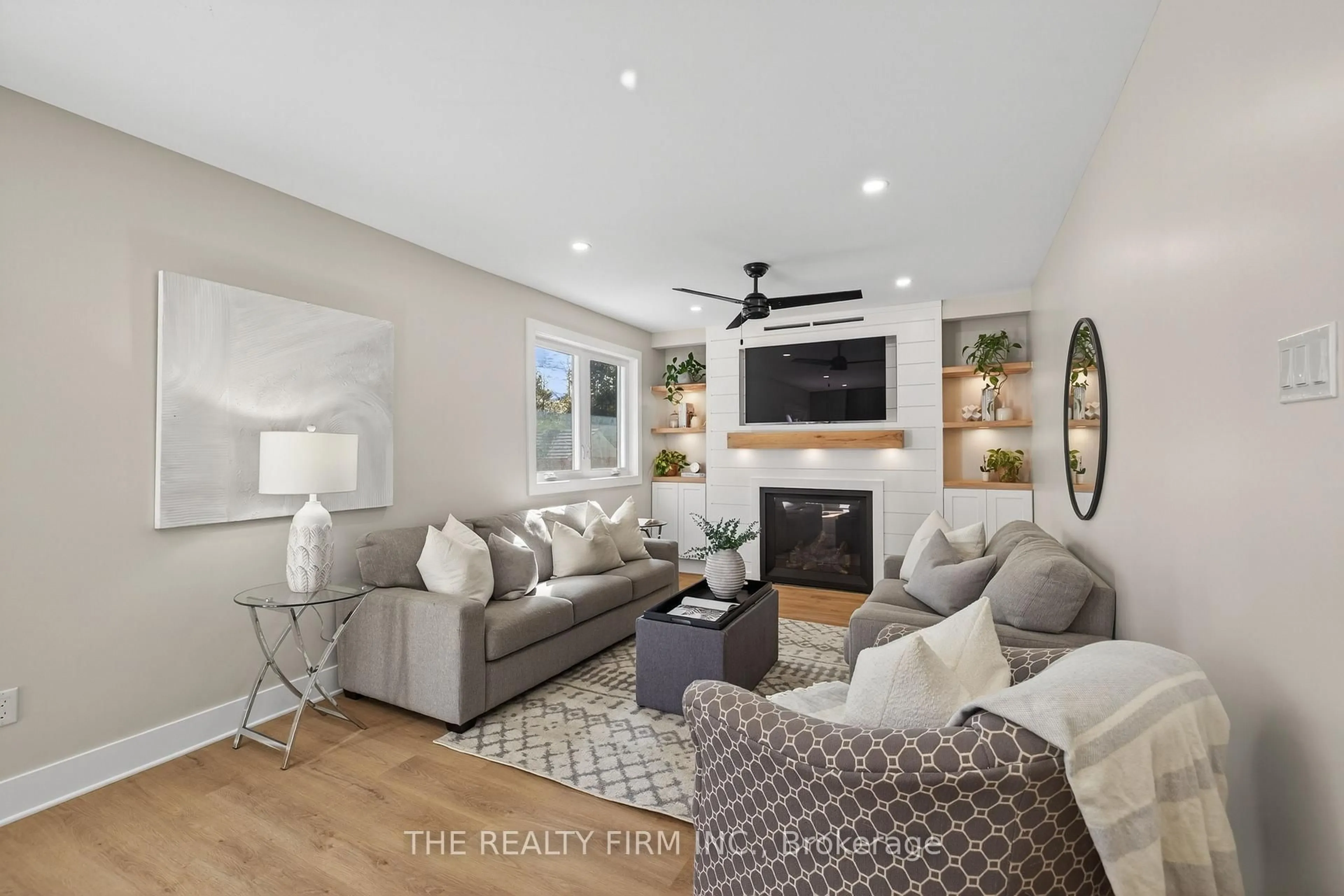 Living room with furniture, unknown for 107 Cheswick Circ, London South Ontario N6E 3L2