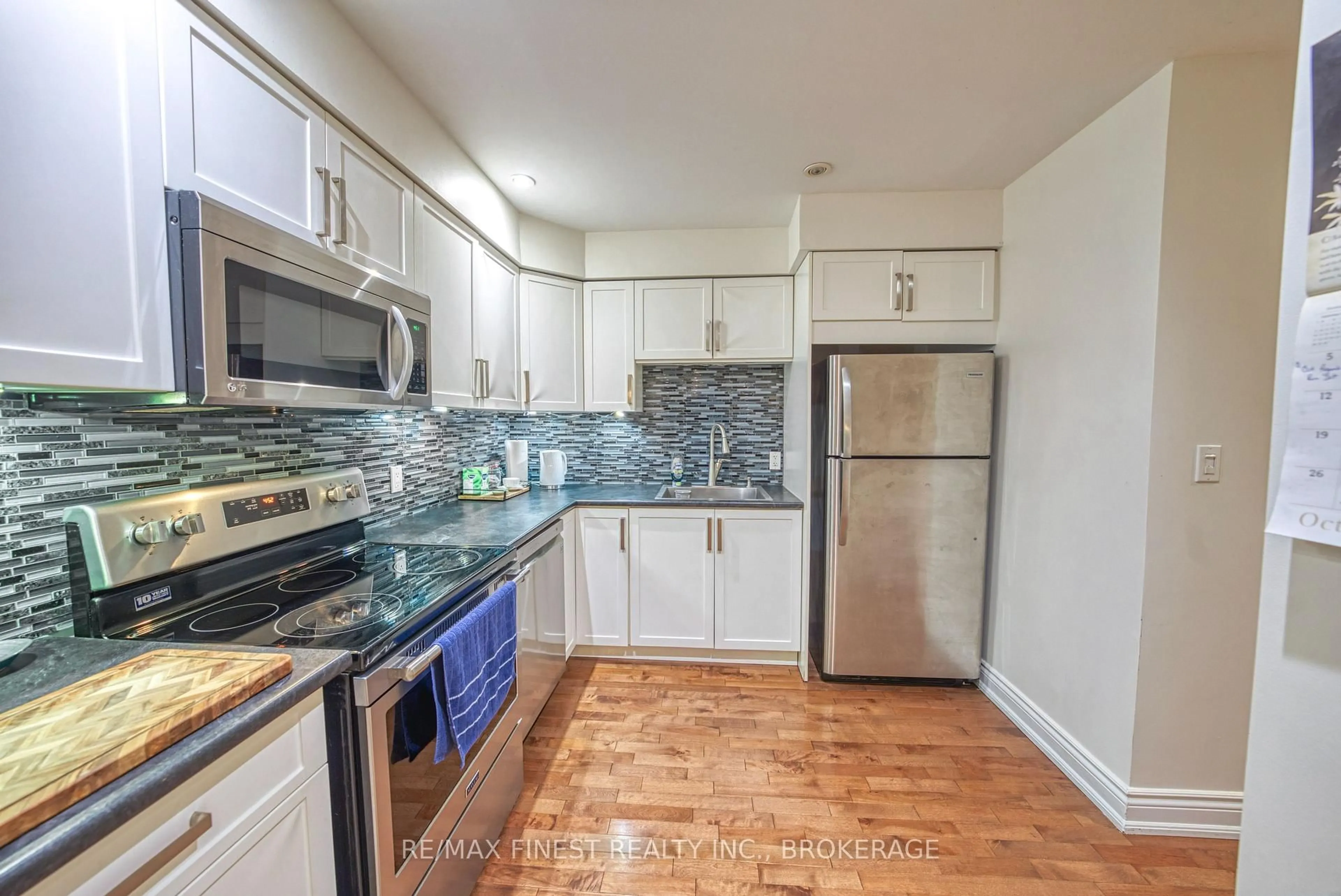 Standard kitchen, unknown for 24 Adley Pl, Kingston Ontario K7K 6G8