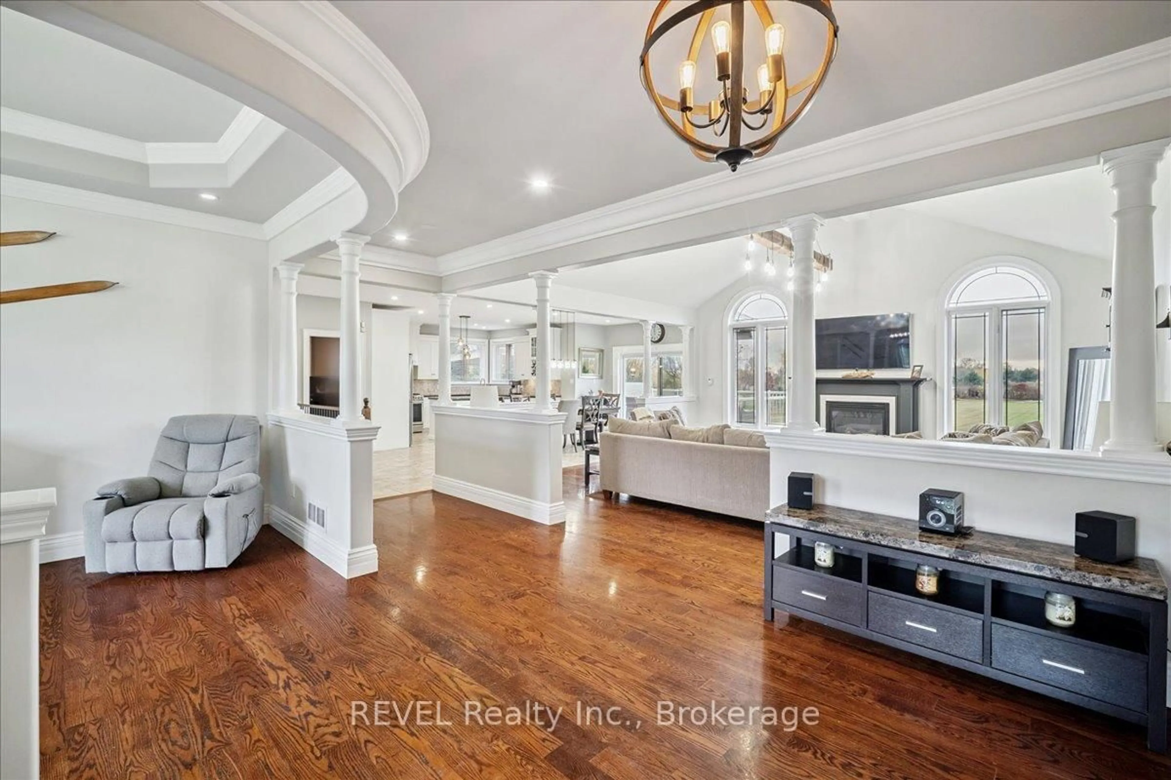 Unknown for 1330 Concession 6 Rd, Hamilton Ontario L8B 1N1