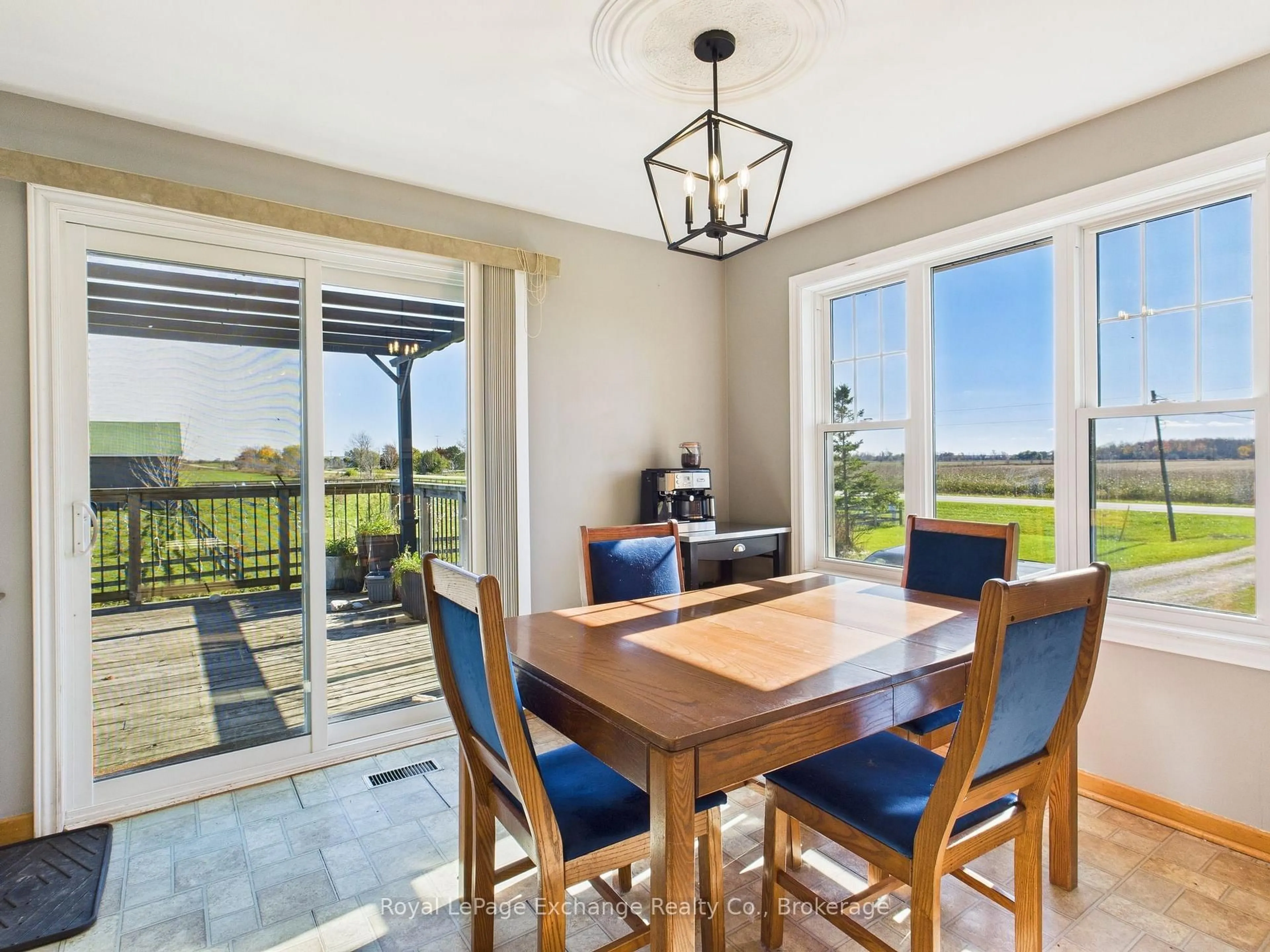 Dining room, ceramic/tile floor for 1372 12 Concession, Huron-Kinloss Ontario N0G 2R0