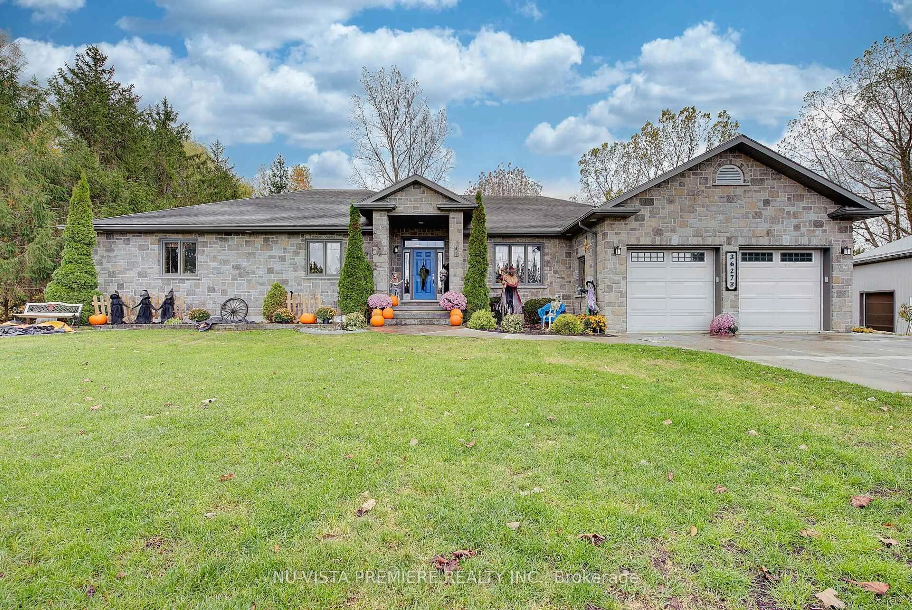 Unknown for 36273 Gore Rd, South Huron Ontario N0M 1T0