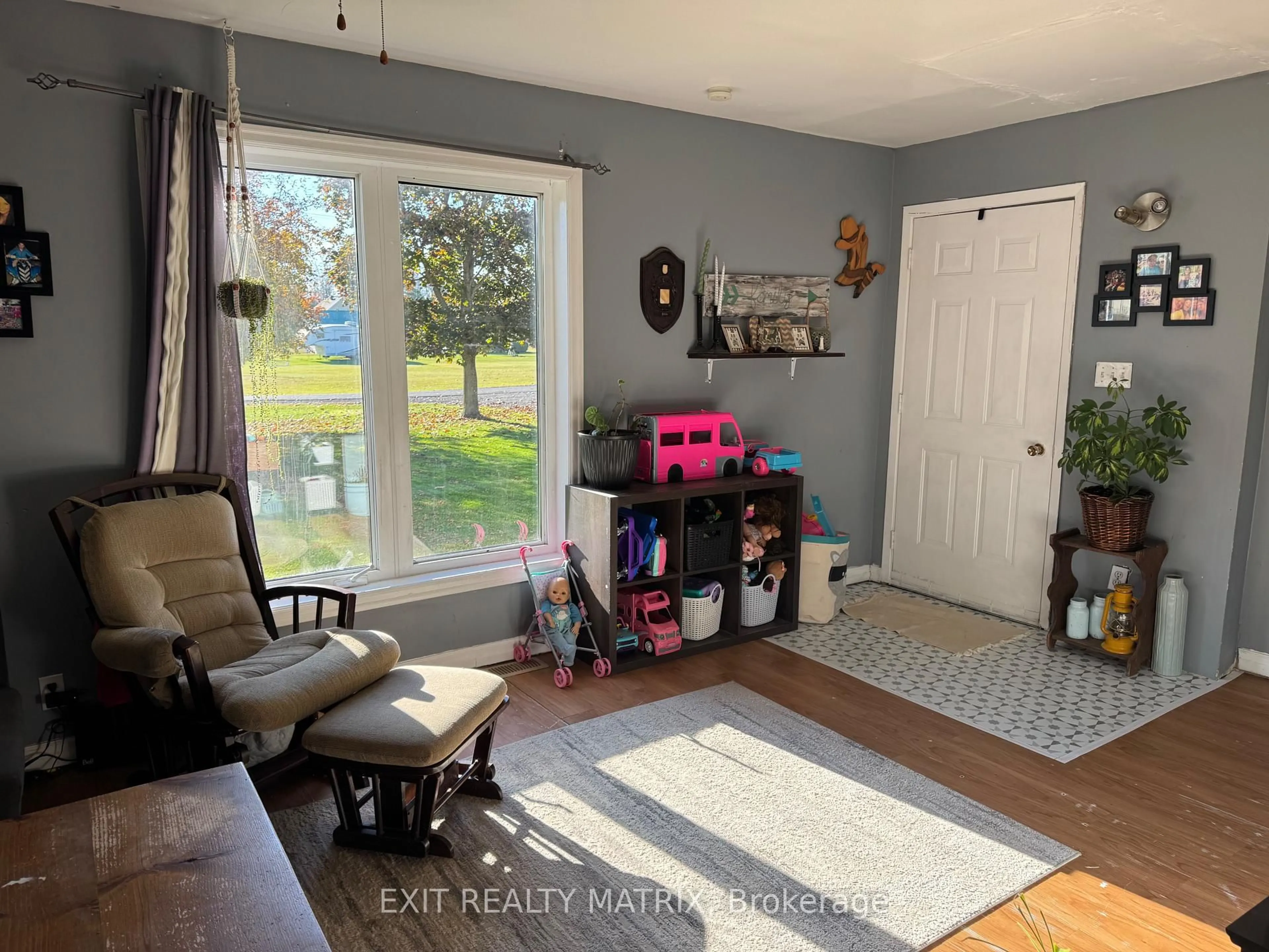 Unknown for 19113 Murray St, North Glengarry Ontario K0C 1J0