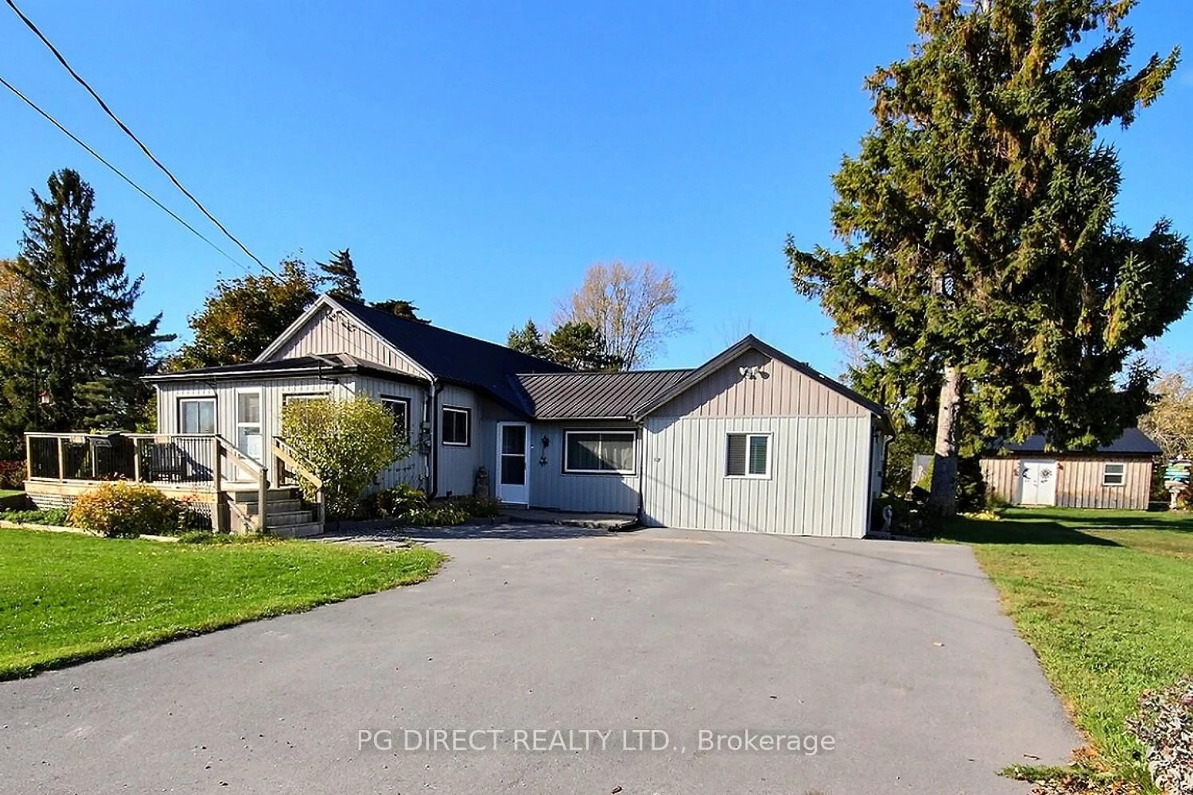A pic from outside/outdoor area/front of a property/back of a property/a pic from drone, street for 644 Smokes Point Rd, Prince Edward County Ontario K0K 1L0