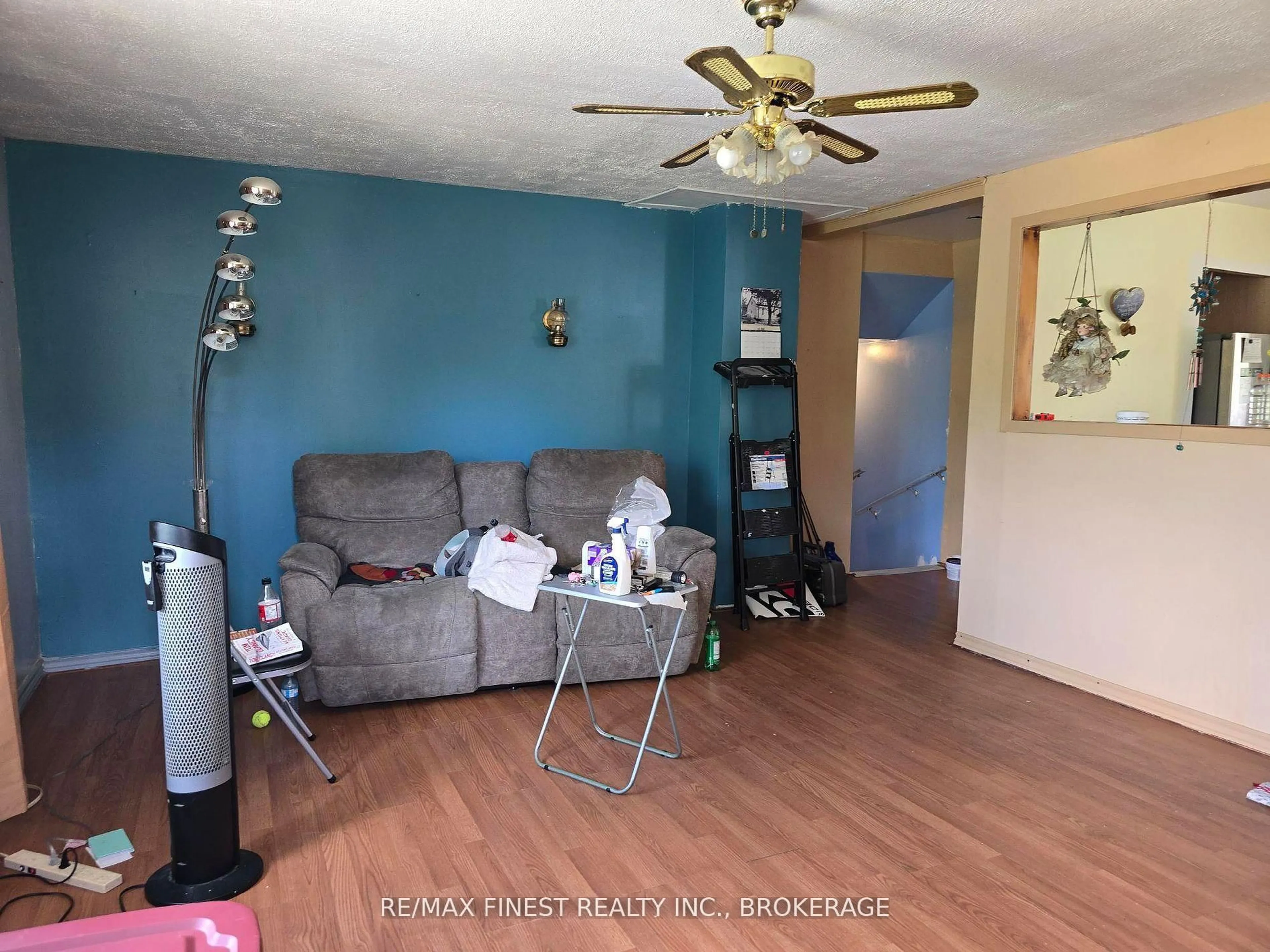 A pic of a room for 10555 Road 38, Parham Ontario K0H 2K0