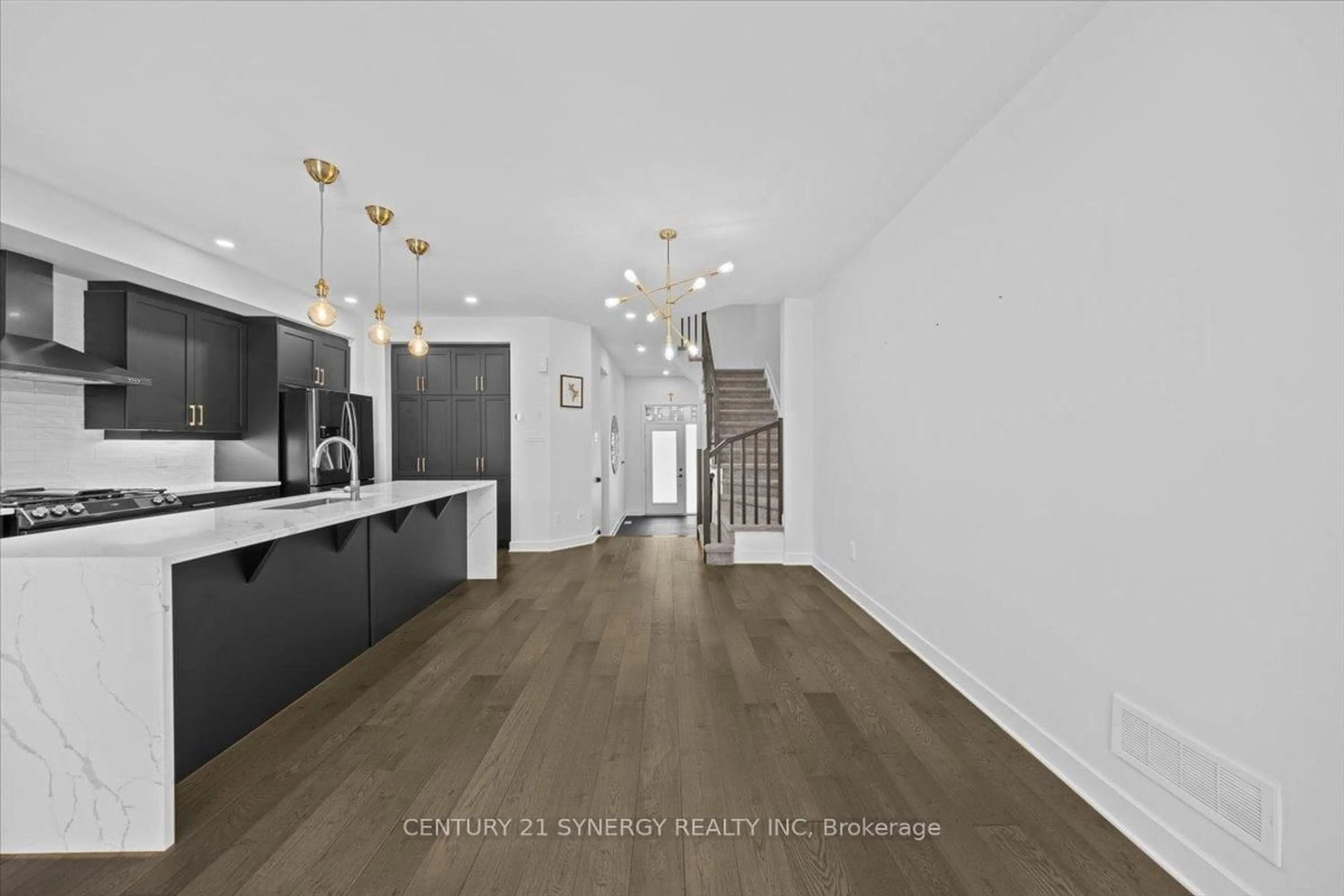 Unknown for 92 Longworth Ave, Ottawa Ontario K1T 0S7