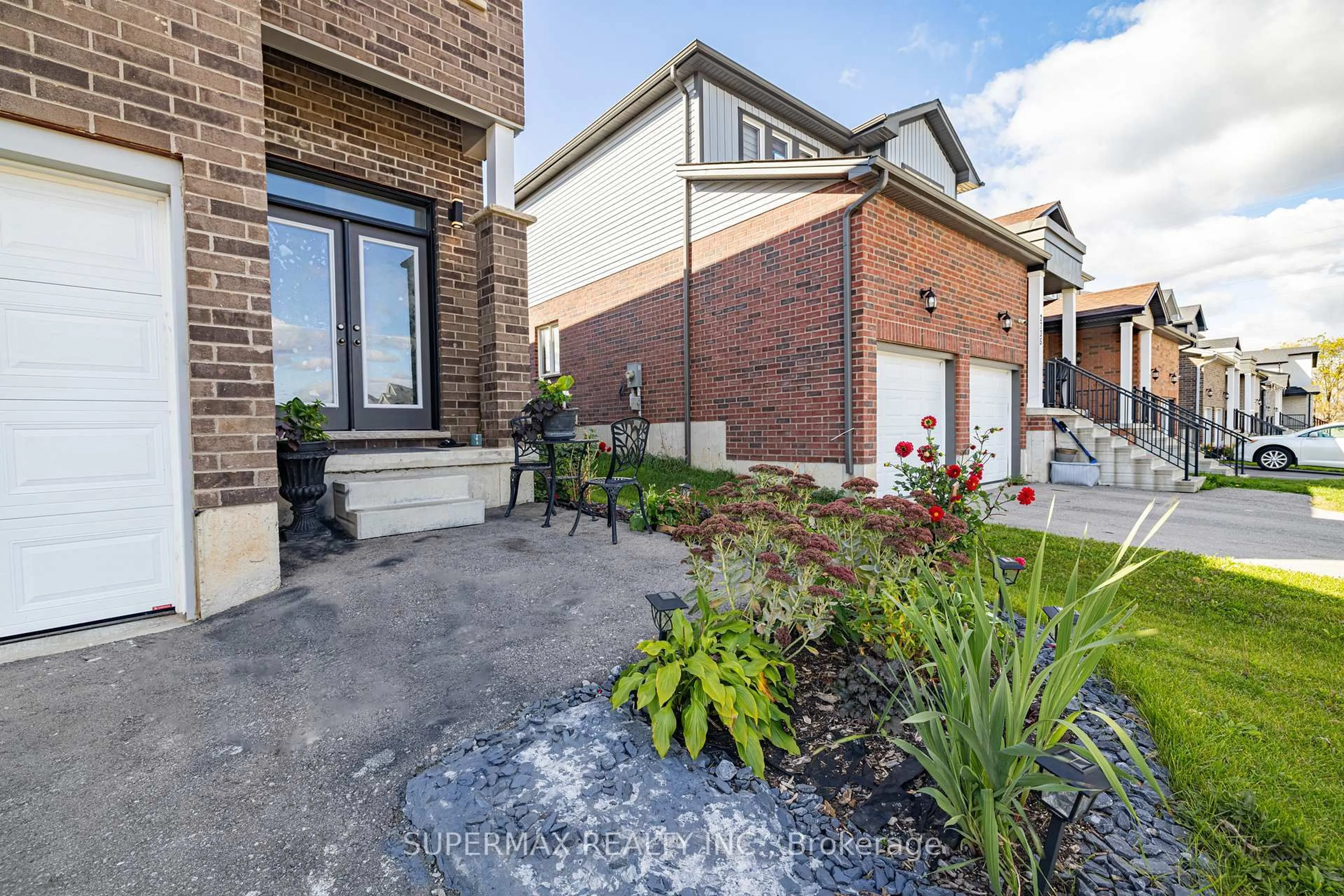 Home with brick exterior material, street for 2743 Oriole Dr, London South Ontario N6M 1E7