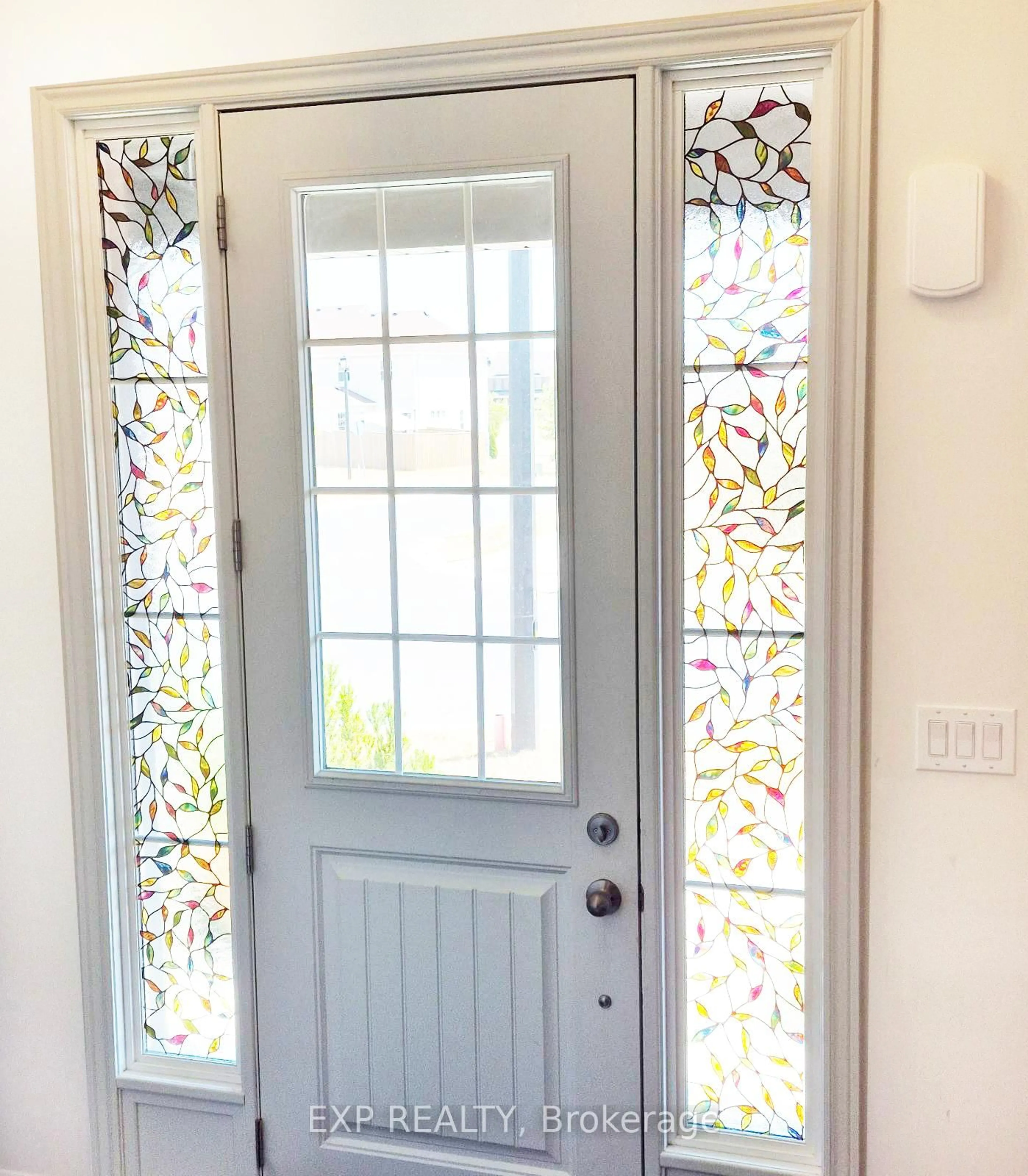 Indoor entryway for 1056 Rippingale Tr, Peterborough Ontario K9H 0J8