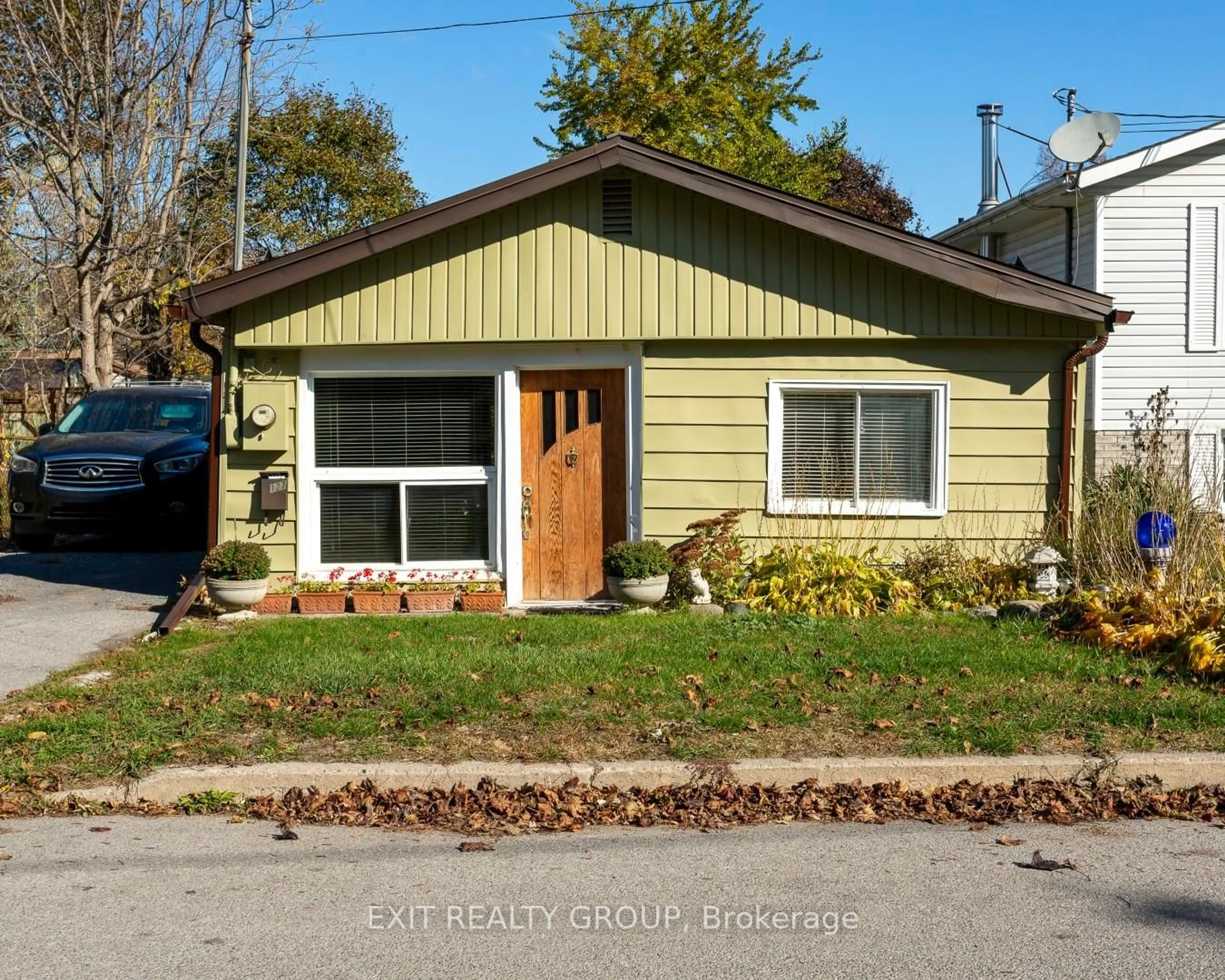 Home with vinyl exterior material, street for 127 Leopold St, Quinte West Ontario K8V 2K5