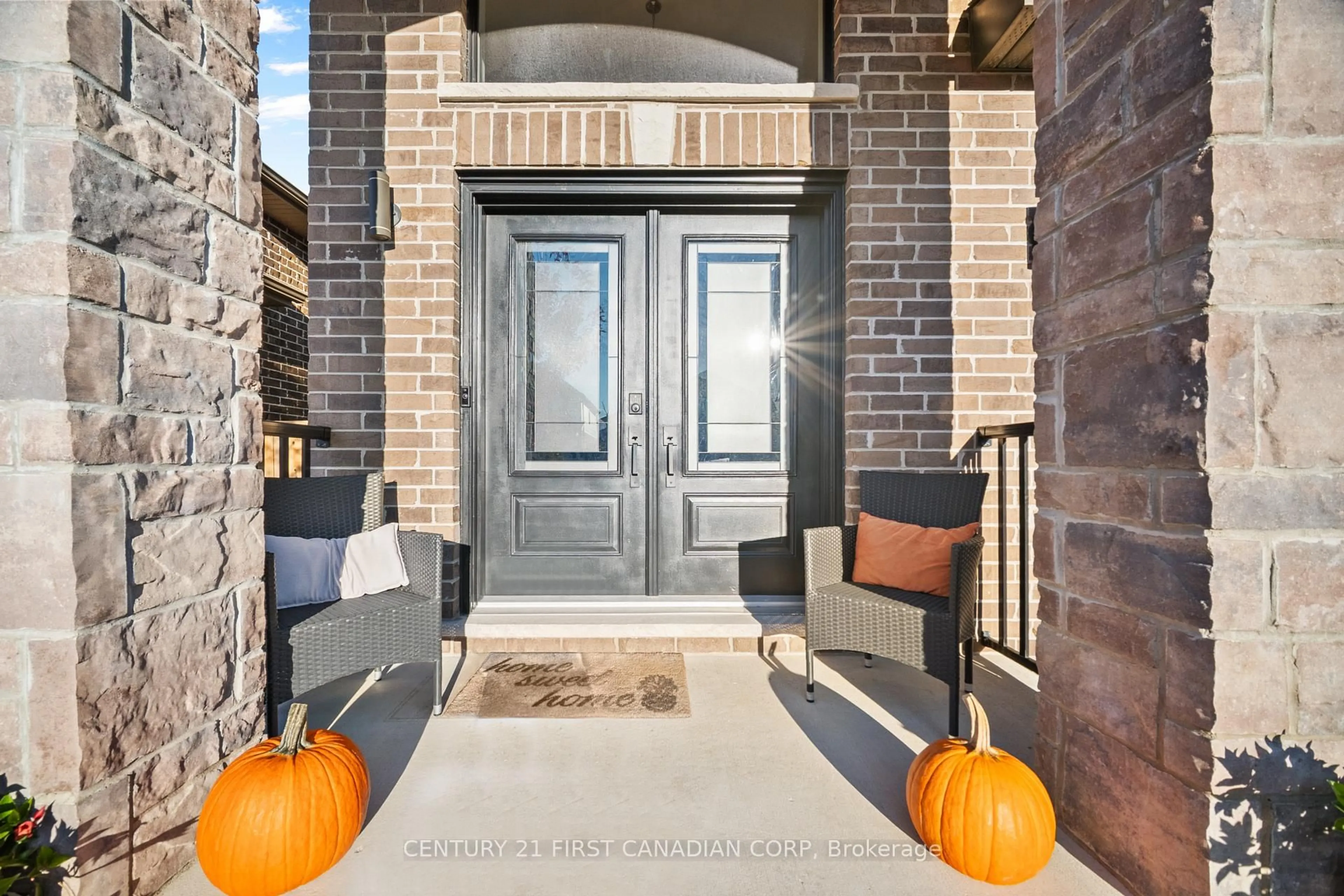 Indoor entryway for 1804 BROWN Dr, London North Ontario N6G 0M4