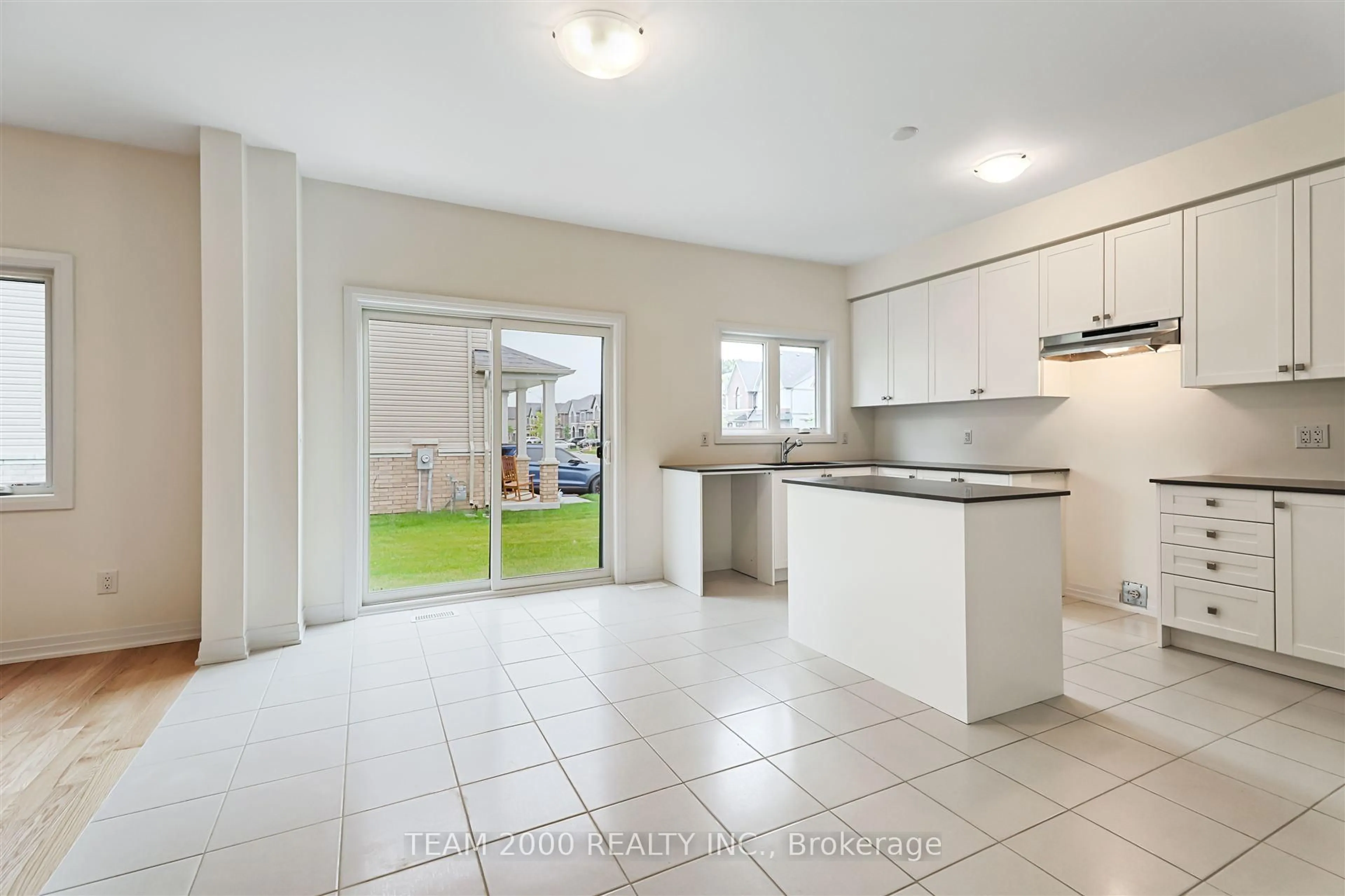 Unknown for 100 Dingman St, Wellington North Ontario N0G 1A0