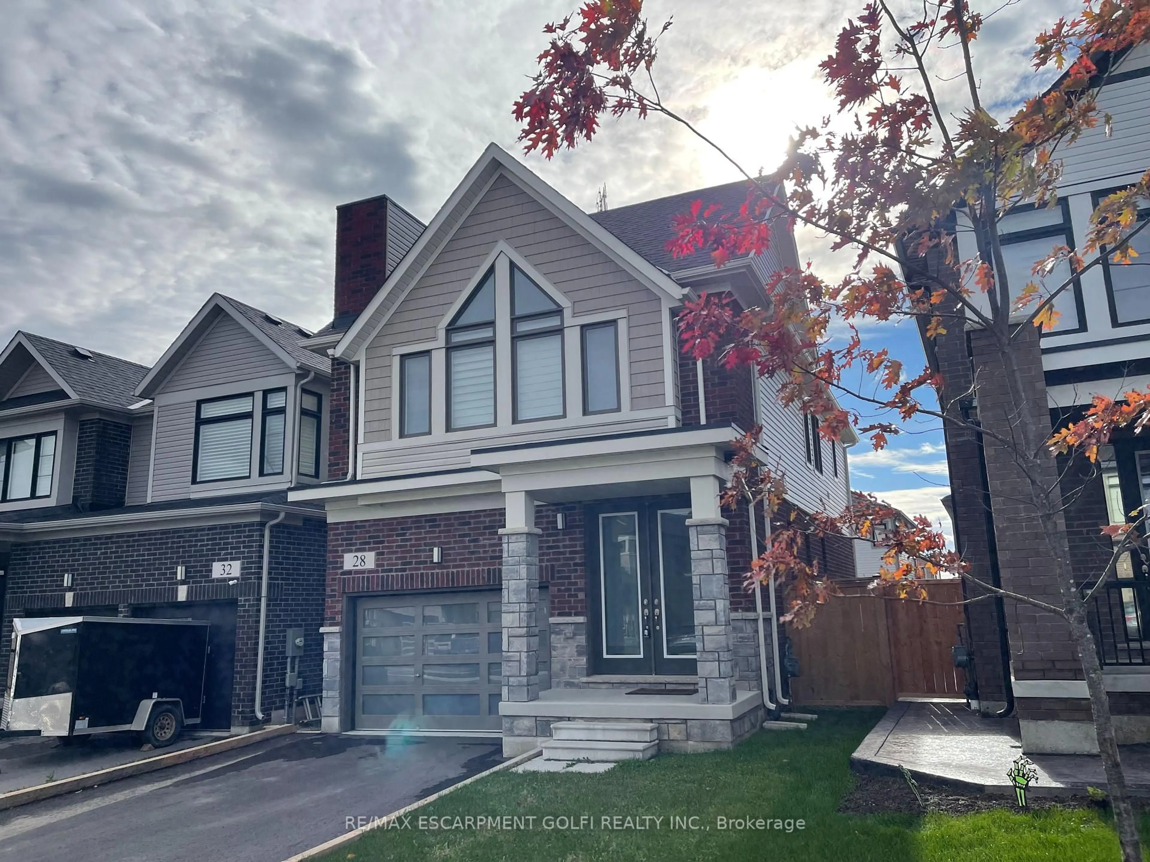 Home with brick exterior material, street for 28 Fairey Cres, Hamilton Ontario L0R 1W0