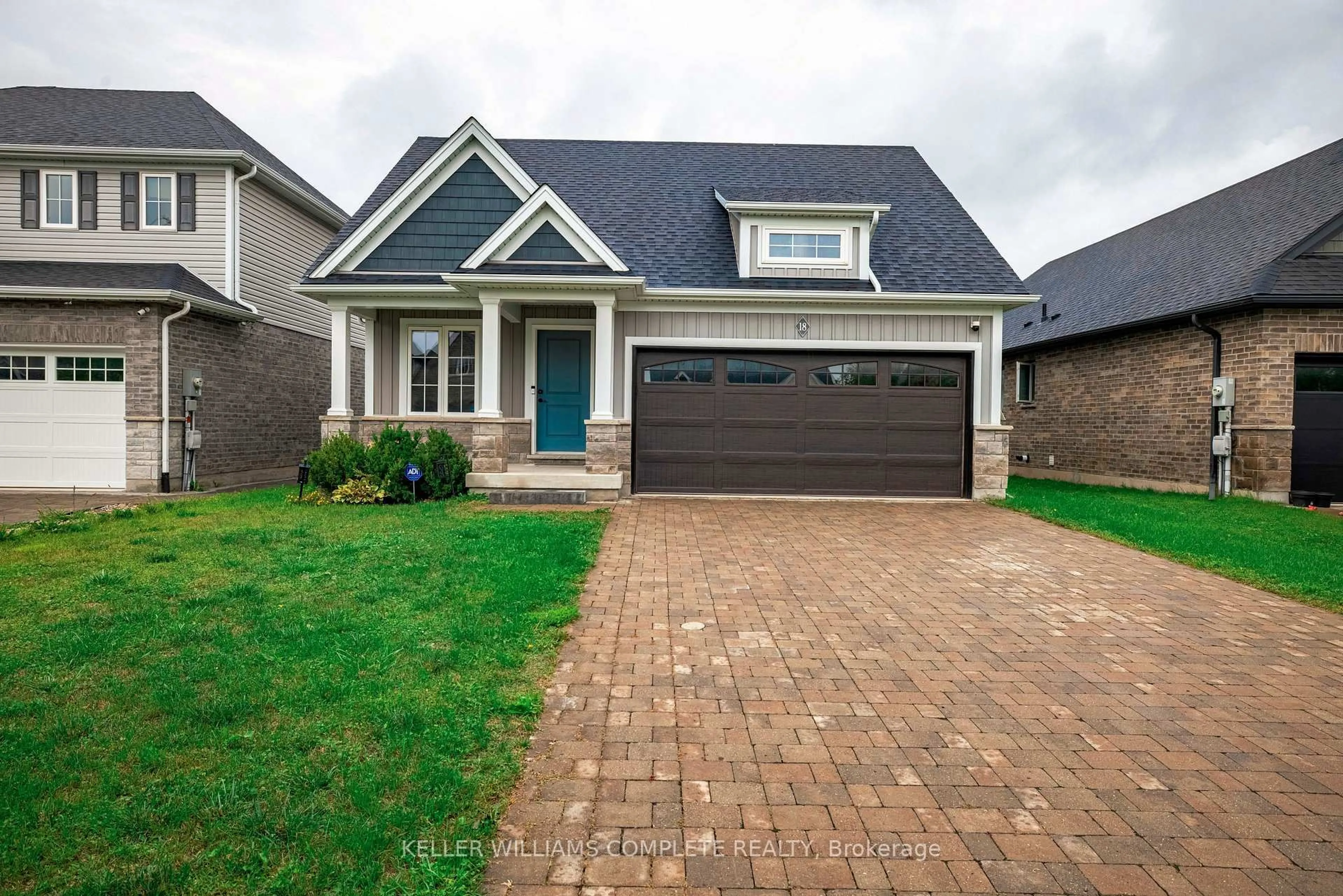 Home with brick exterior material, street for 18 Secord St, Thorold Ontario L0S 1K0