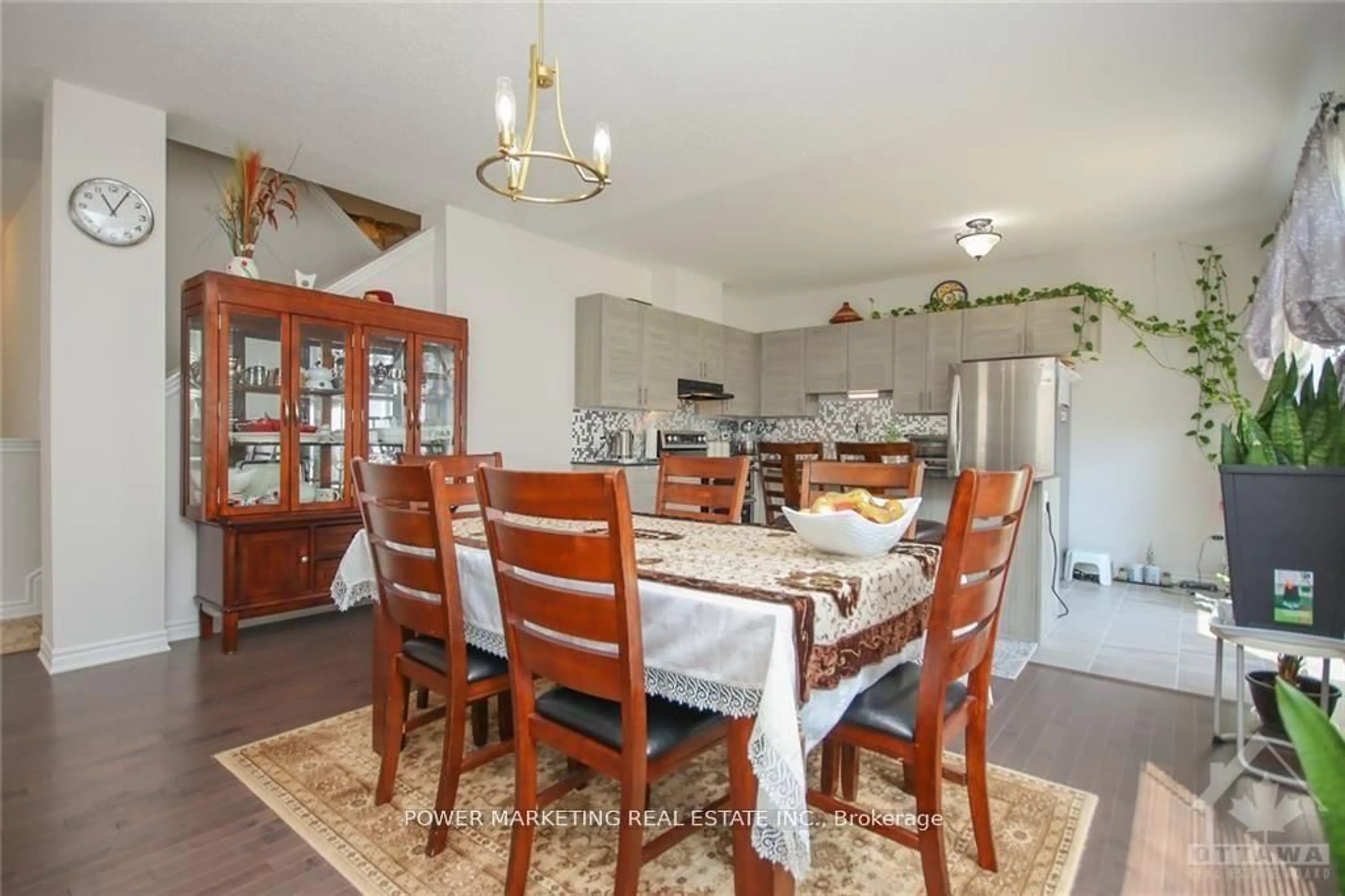 Dining room, unknown for 339 LAMARCHE Ave, Ottawa Ontario K1W 0M9