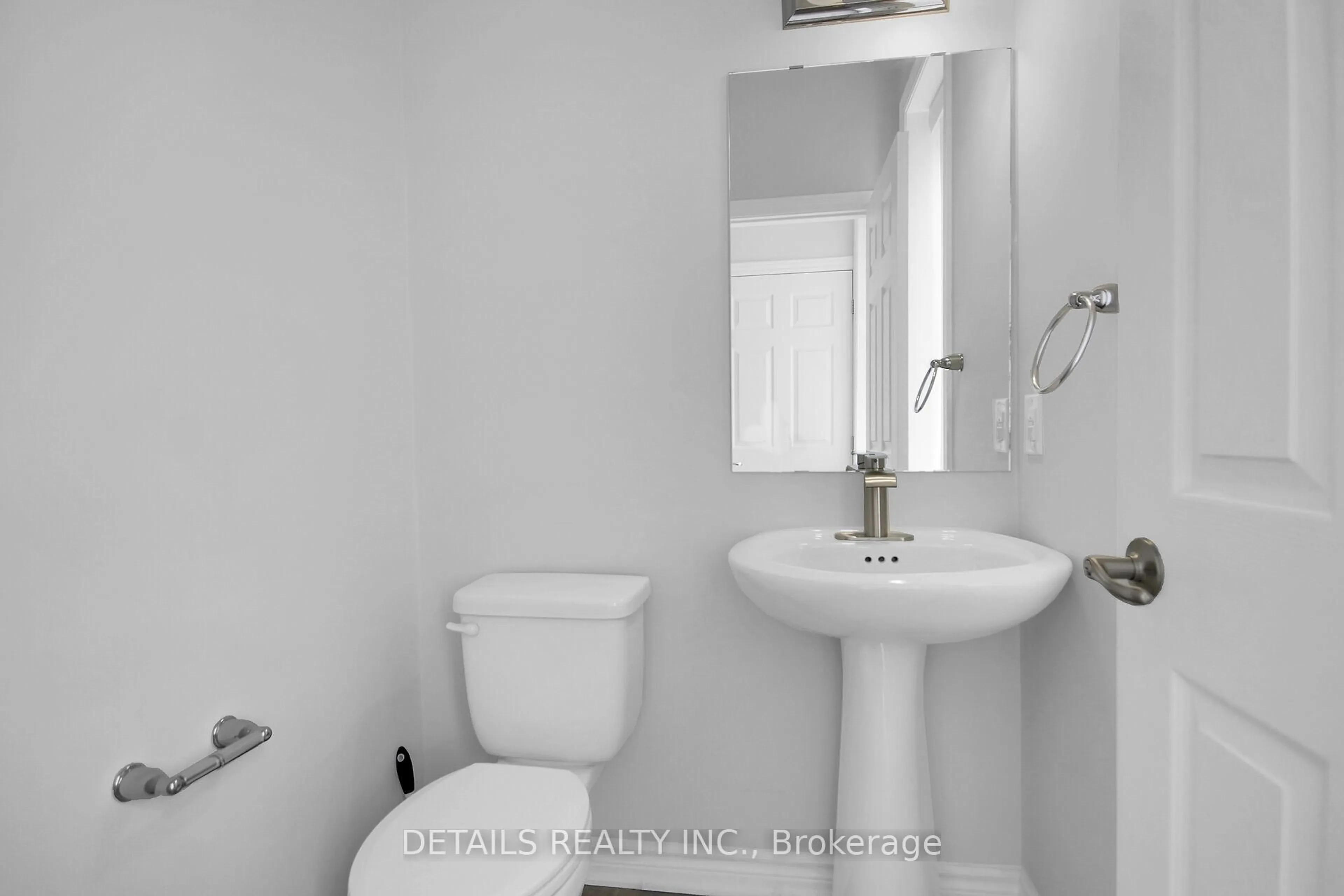 Standard bathroom, floor is not visible for 116 Unity Pl, Ottawa Ontario K2S 2Y8