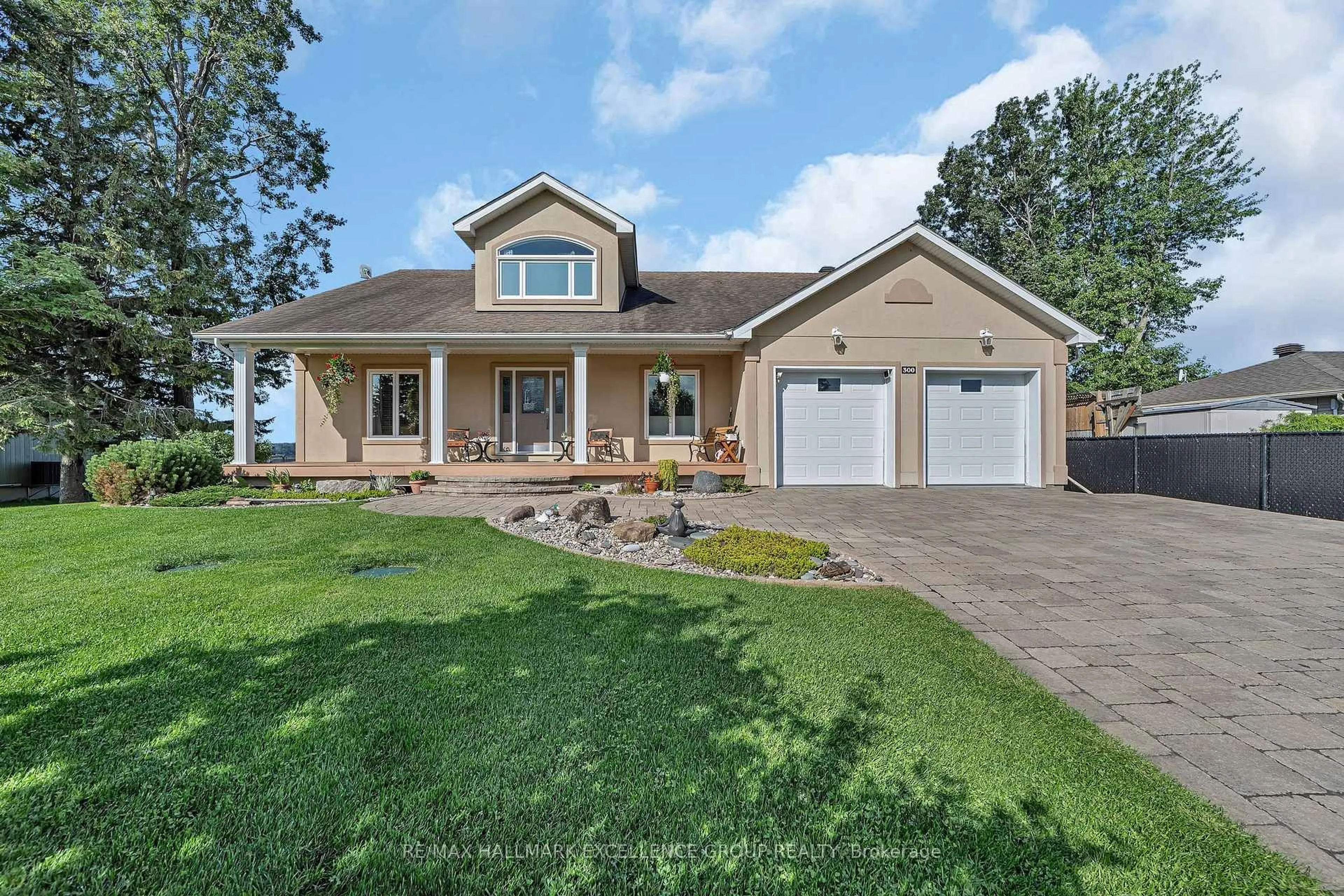 Home with brick exterior material, water/lake/river/ocean view for 300 Voisine Rd, Clarence-Rockland Ontario K4K 1A1