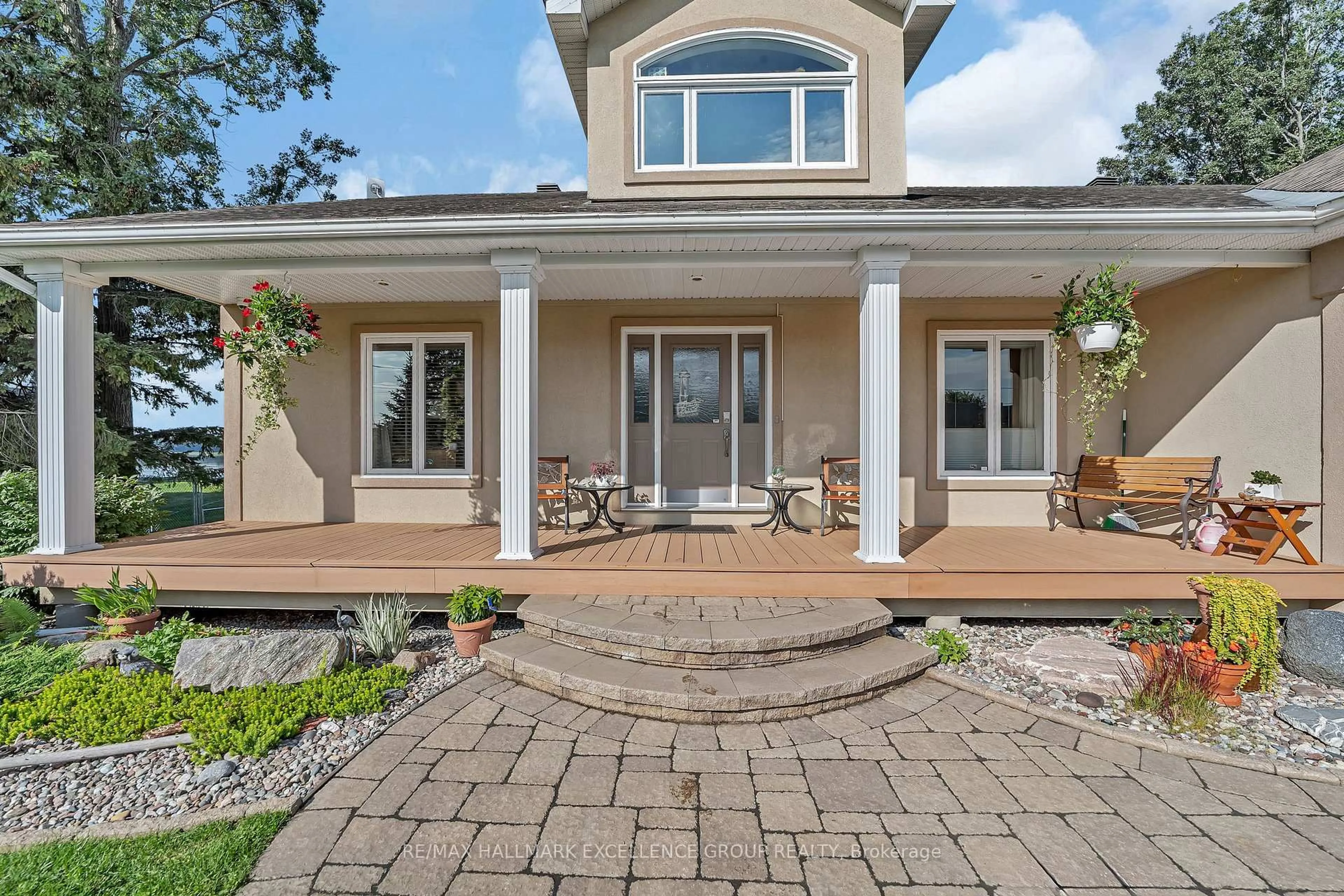 Home with vinyl exterior material, unknown for 300 Voisine Rd, Clarence-Rockland Ontario K4K 1A1