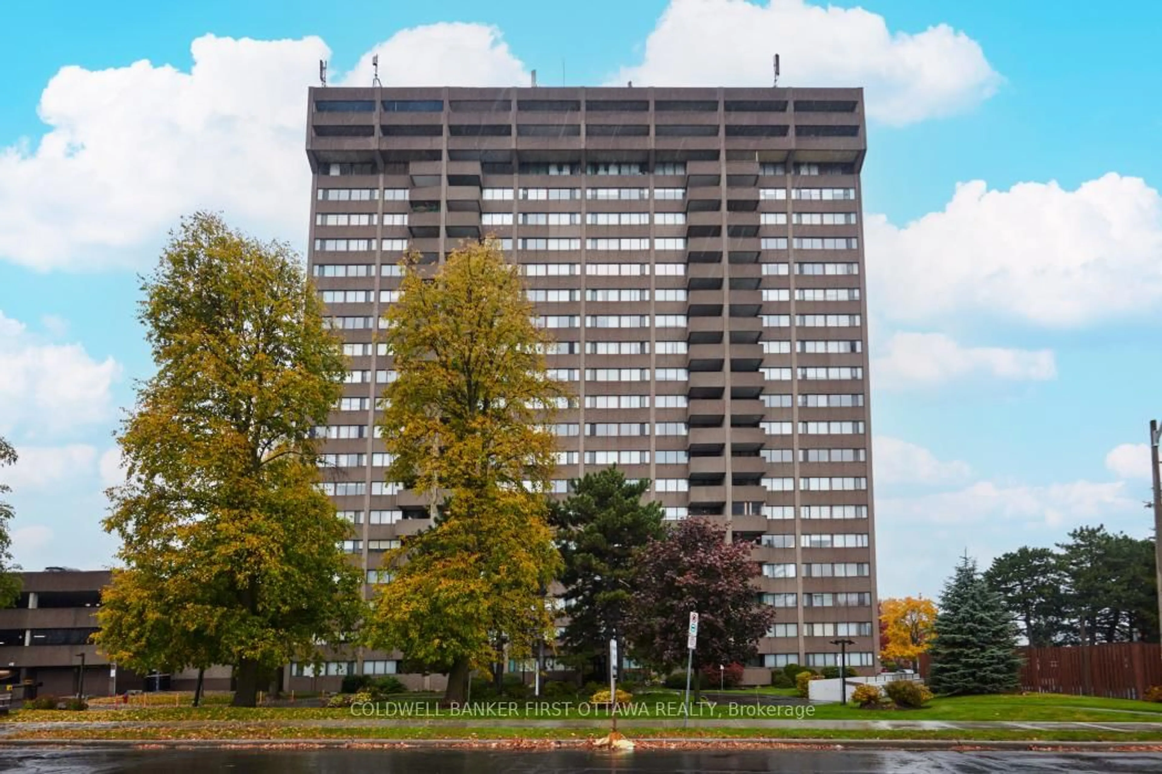 Unknown for 1285 Cahill Dr #306, Ottawa Ontario K1V 9A7