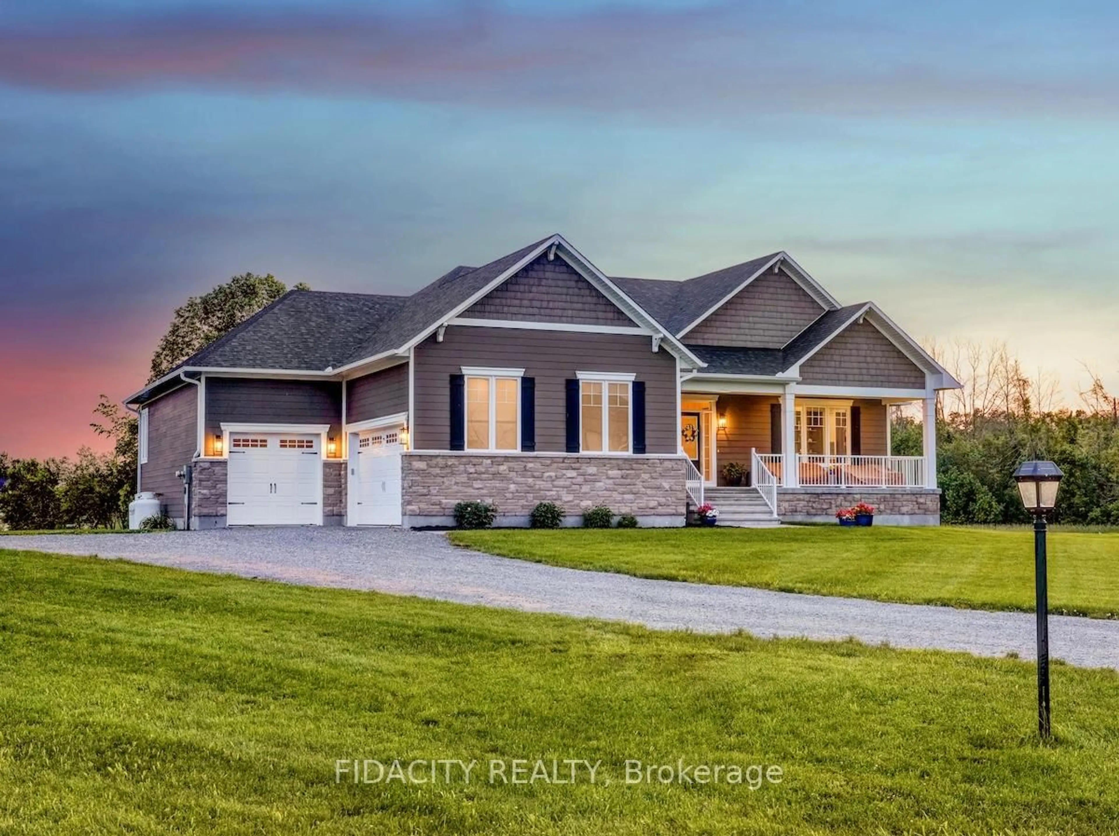 Home with vinyl exterior material, street for 168 Kaswit Dr, Carleton Place Ontario K7C 0C4