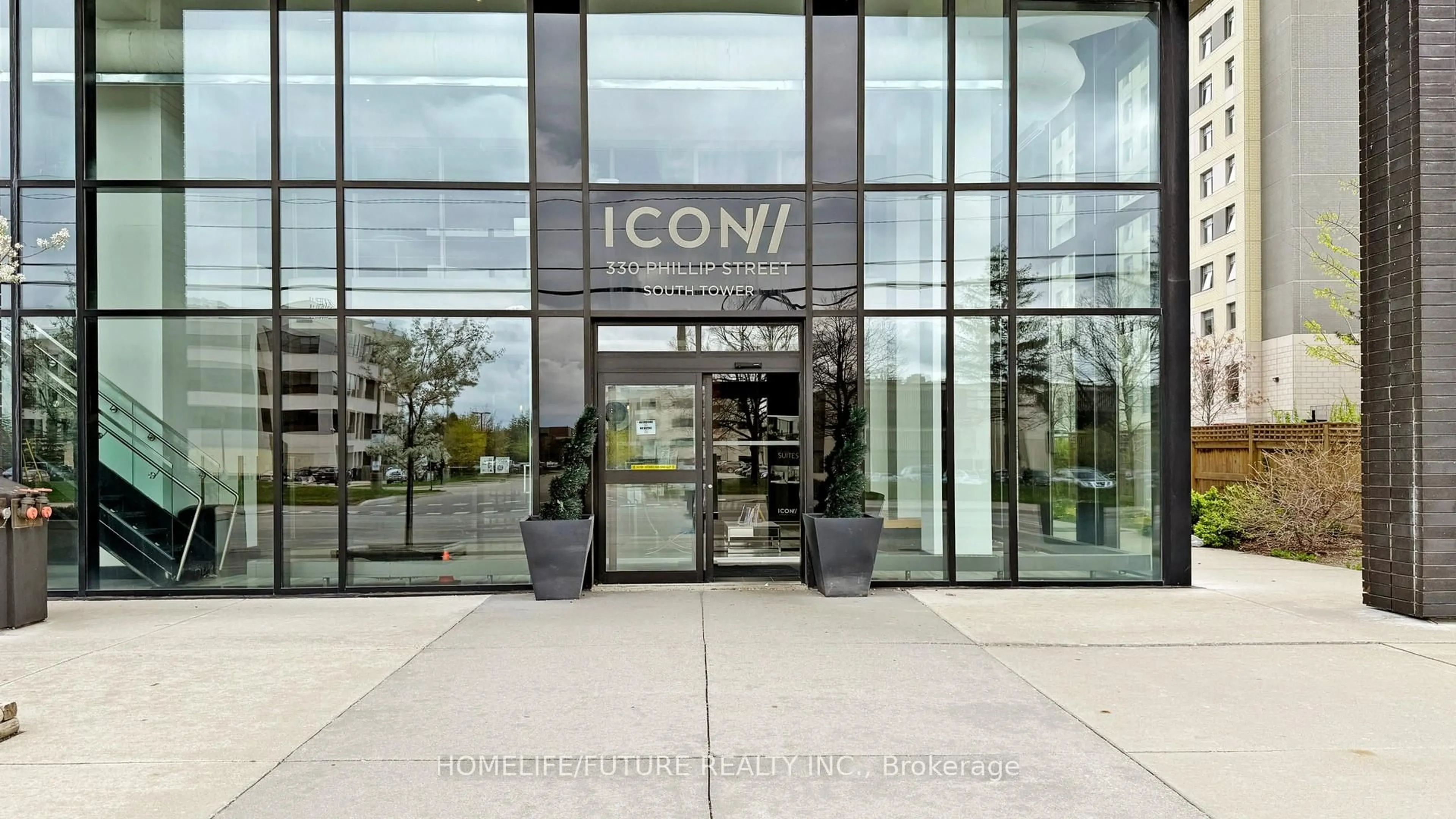 Indoor foyer for 330 Phillip St #S2205, Waterloo Ontario N2L 3W9