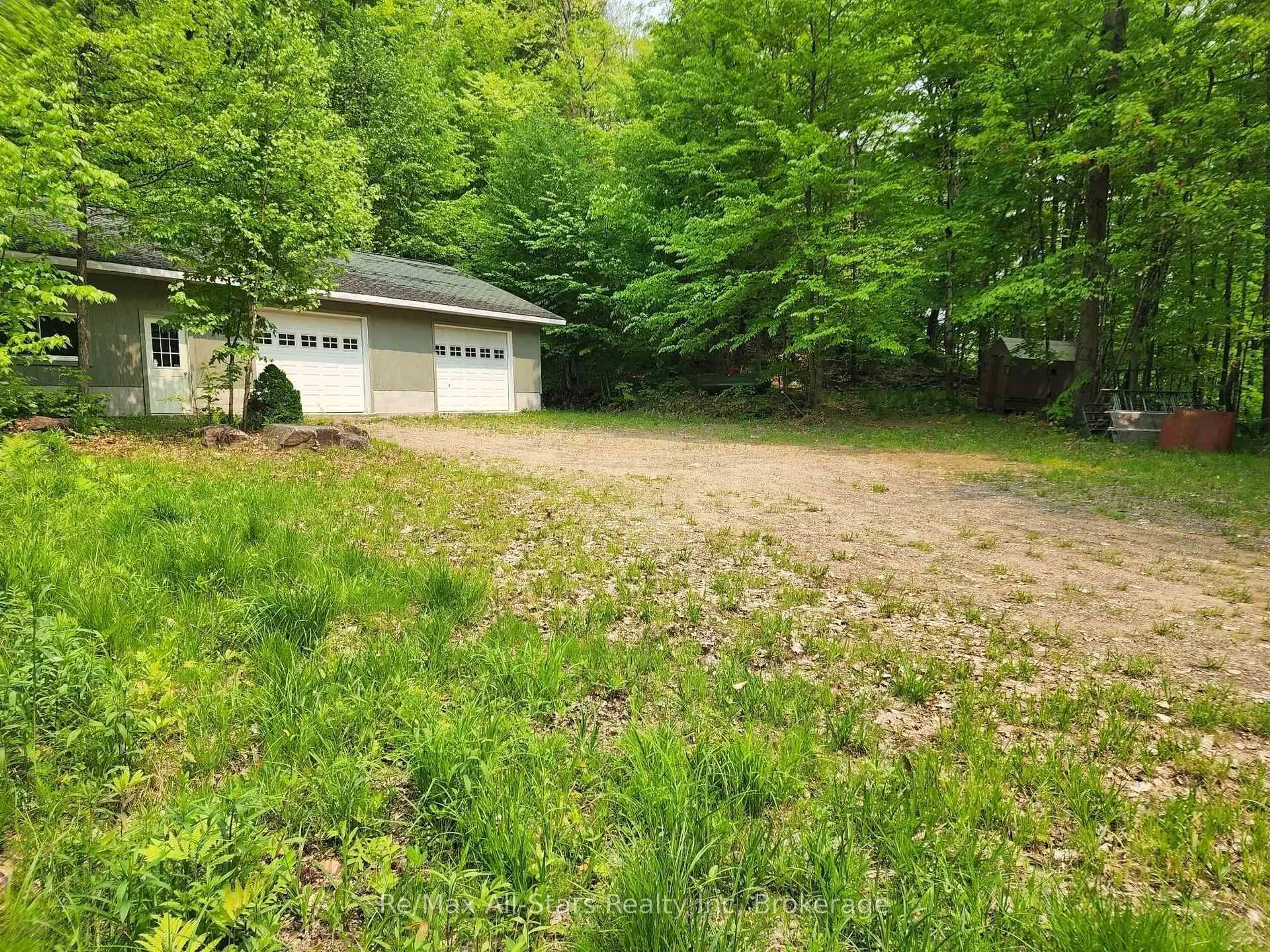 Shed for 1028 Ronville Rd, Lake of Bays Ontario P0A 1H0