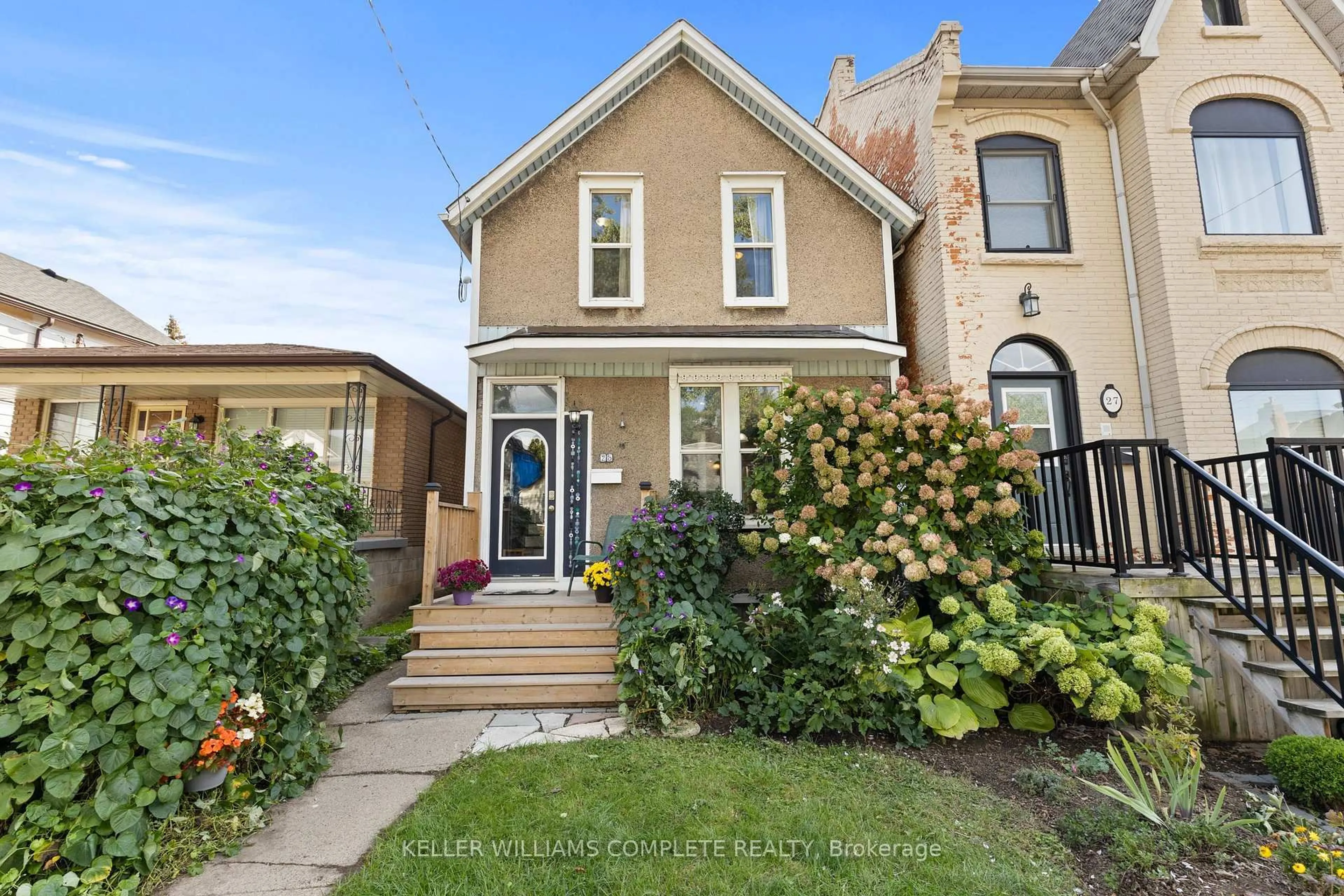 Home with brick exterior material, street for 25 Chatham St, Hamilton Ontario L8P 2B3