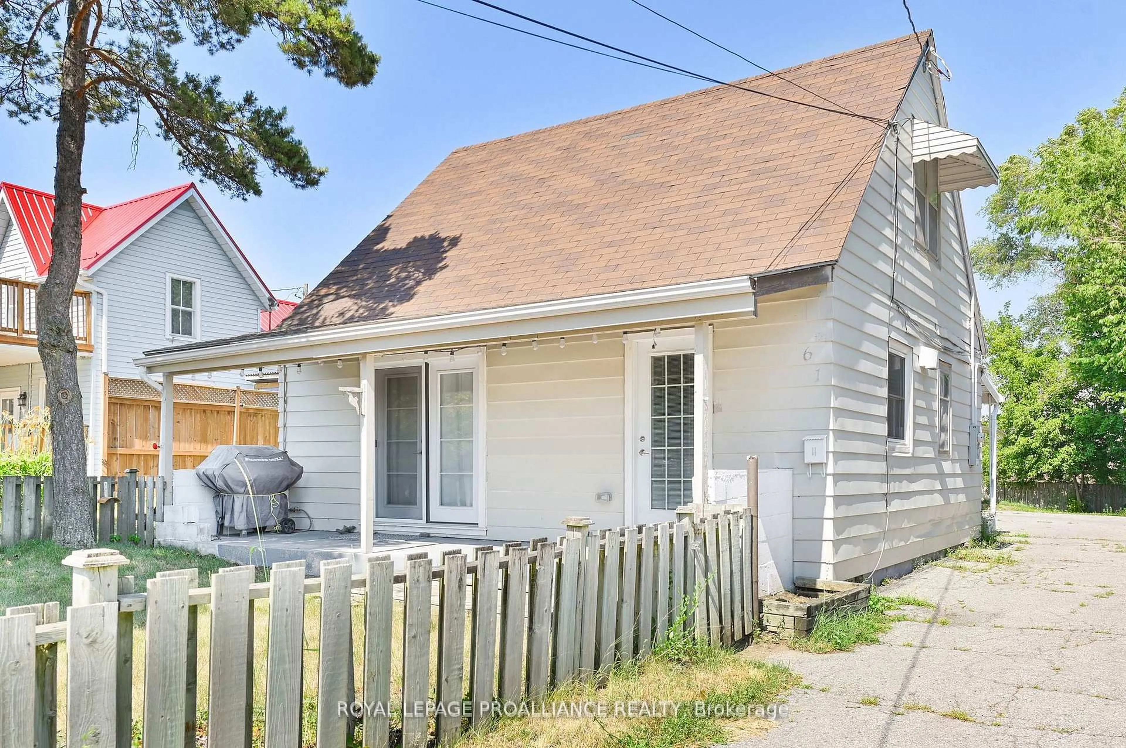 Unknown for 61 Delaney St, Quinte West Ontario K8V 4L7