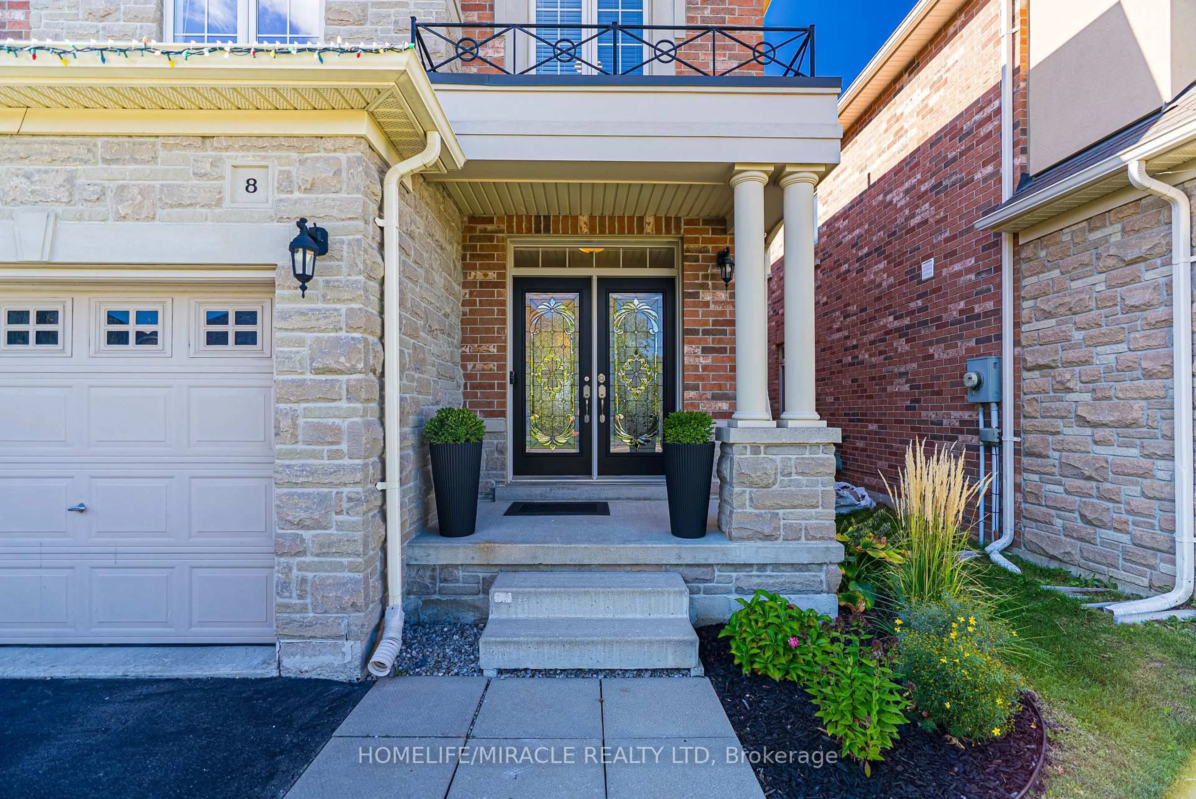 Unknown for 8 Summerberry Way, Hamilton Ontario L9B 0G2