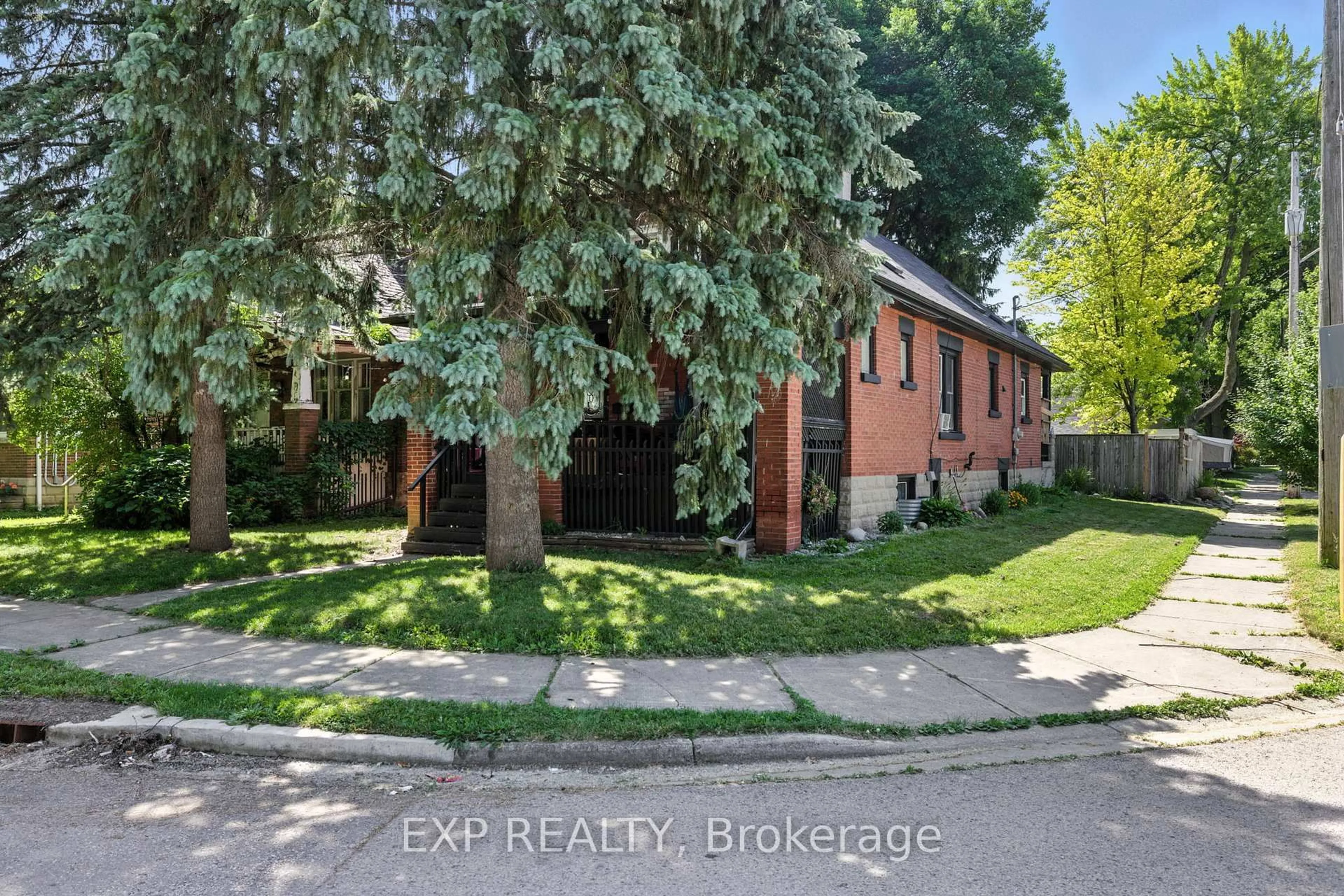 Unknown for 20 Barrington Ave, London North Ontario N6H 1J9