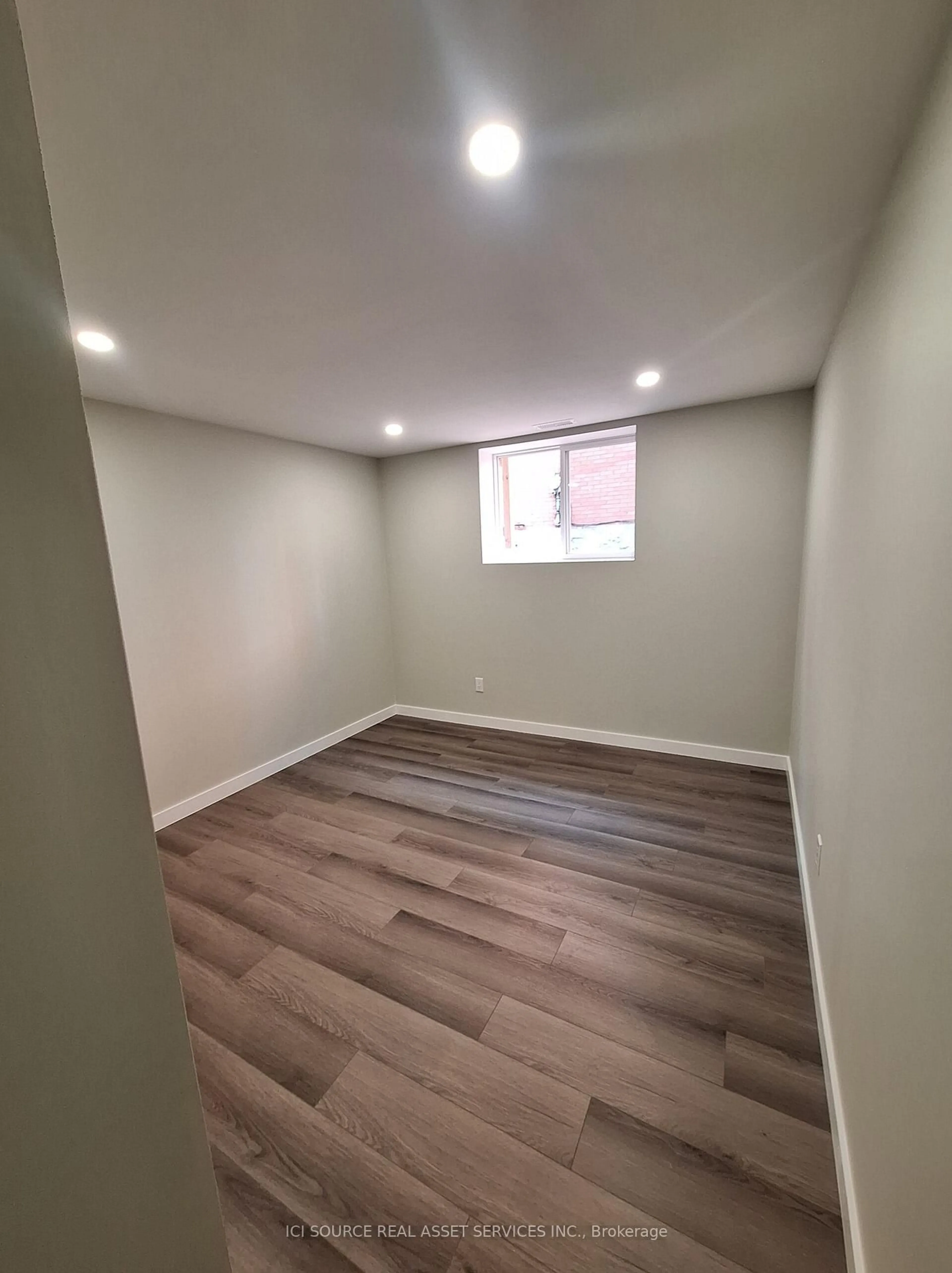 A pic of a room for 58 Martin Ave, Guelph Ontario N1G 1Z9