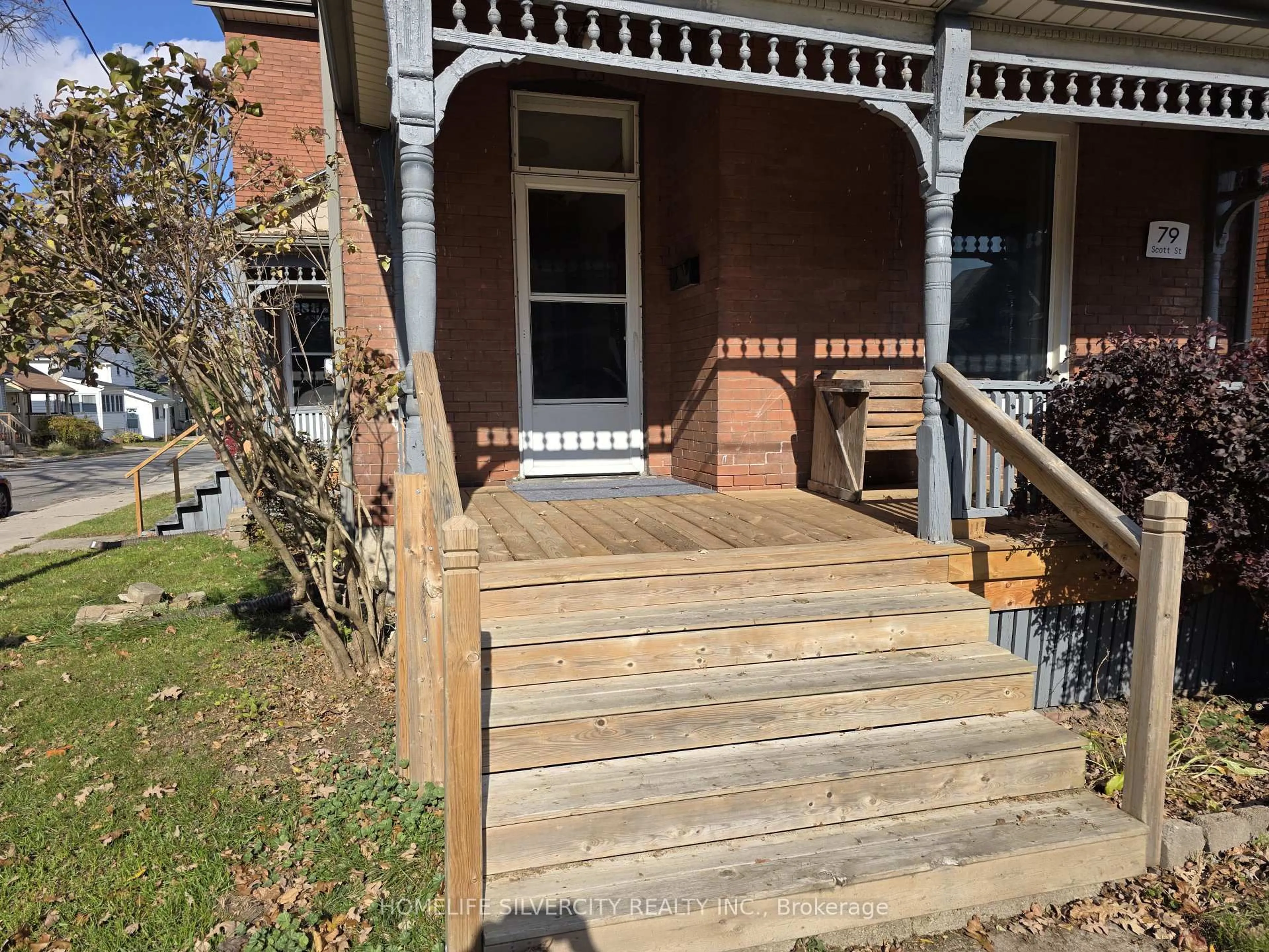 Unknown for 79 Scott St, St. Thomas Ontario N5P 1L1