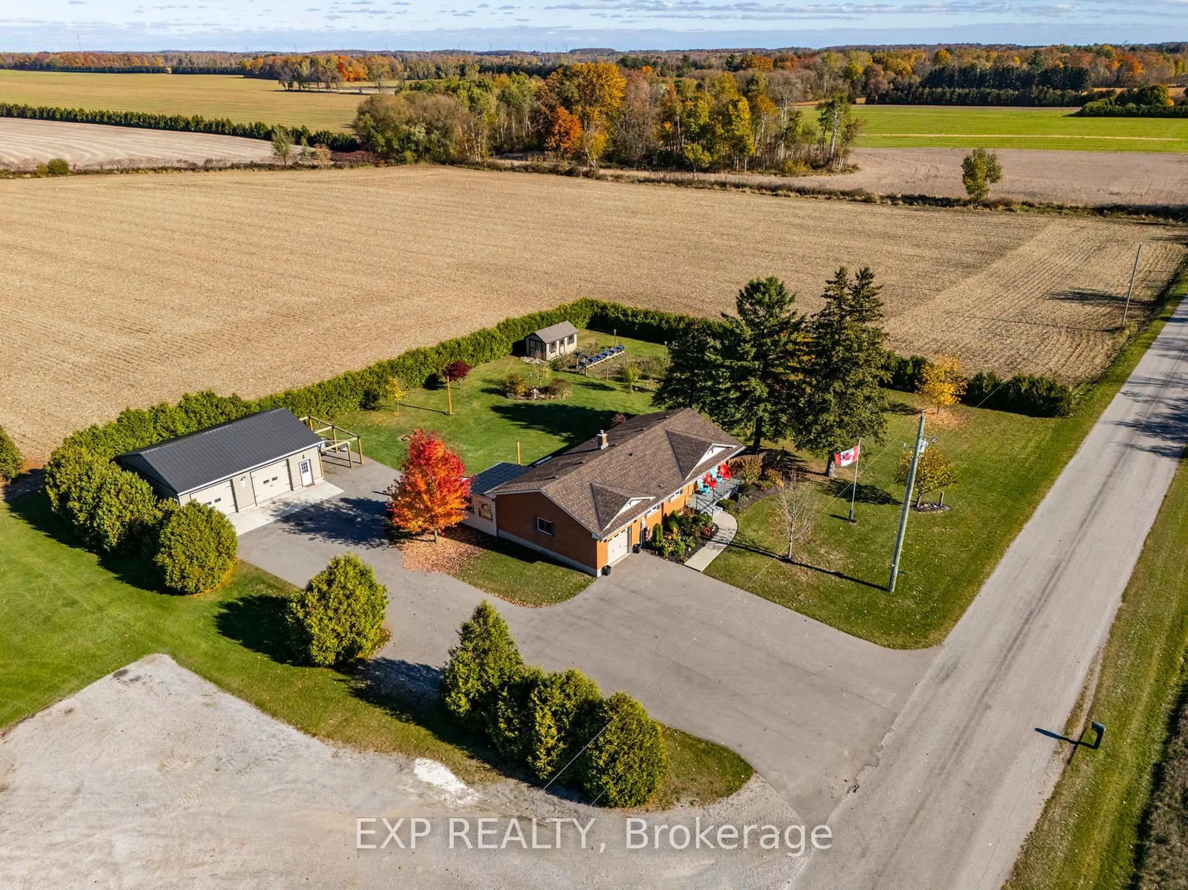 A pic from outside/outdoor area/front of a property/back of a property/a pic from drone, unknown for 1637 Windham 7, R. R. #3 Rd, Norfolk Ontario N0E 1V0