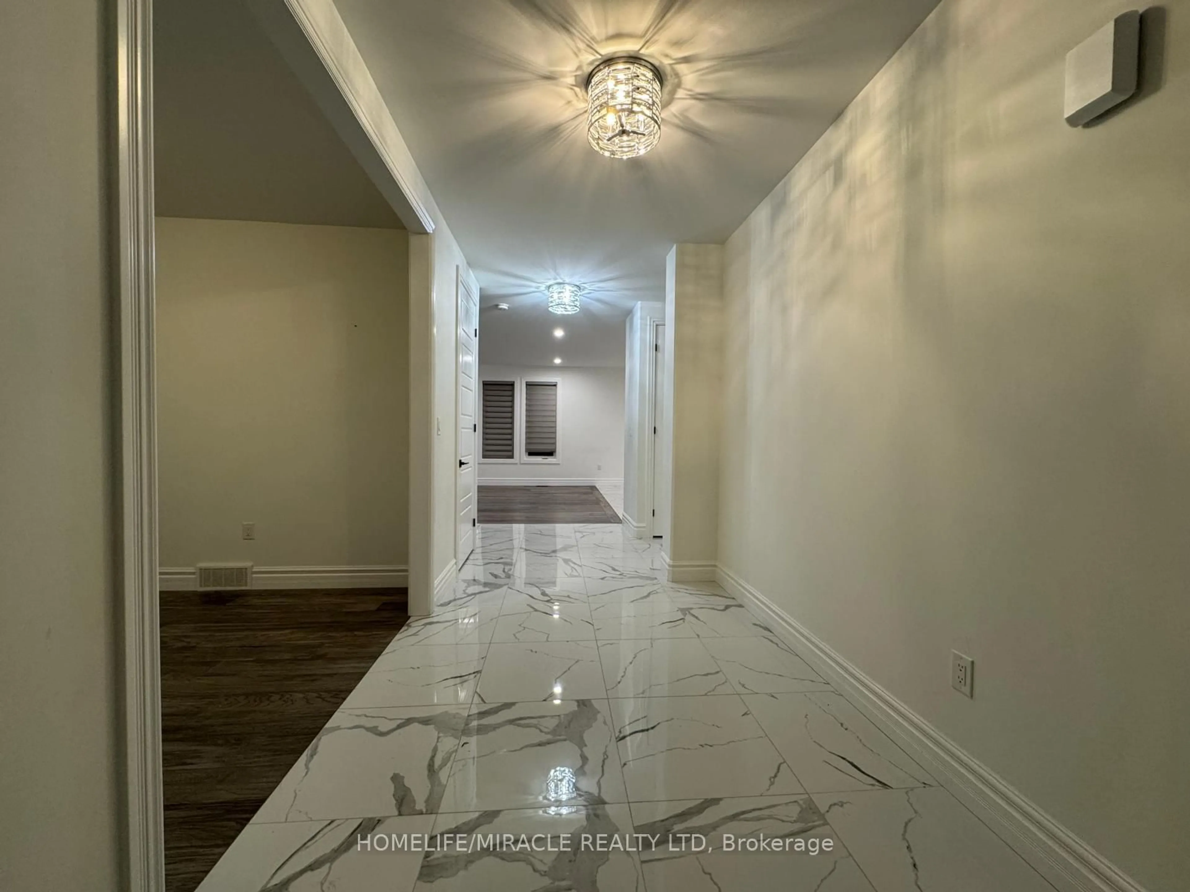 Unknown for 219 Cowan Crt, Amherstburg Ontario N9V 0G9