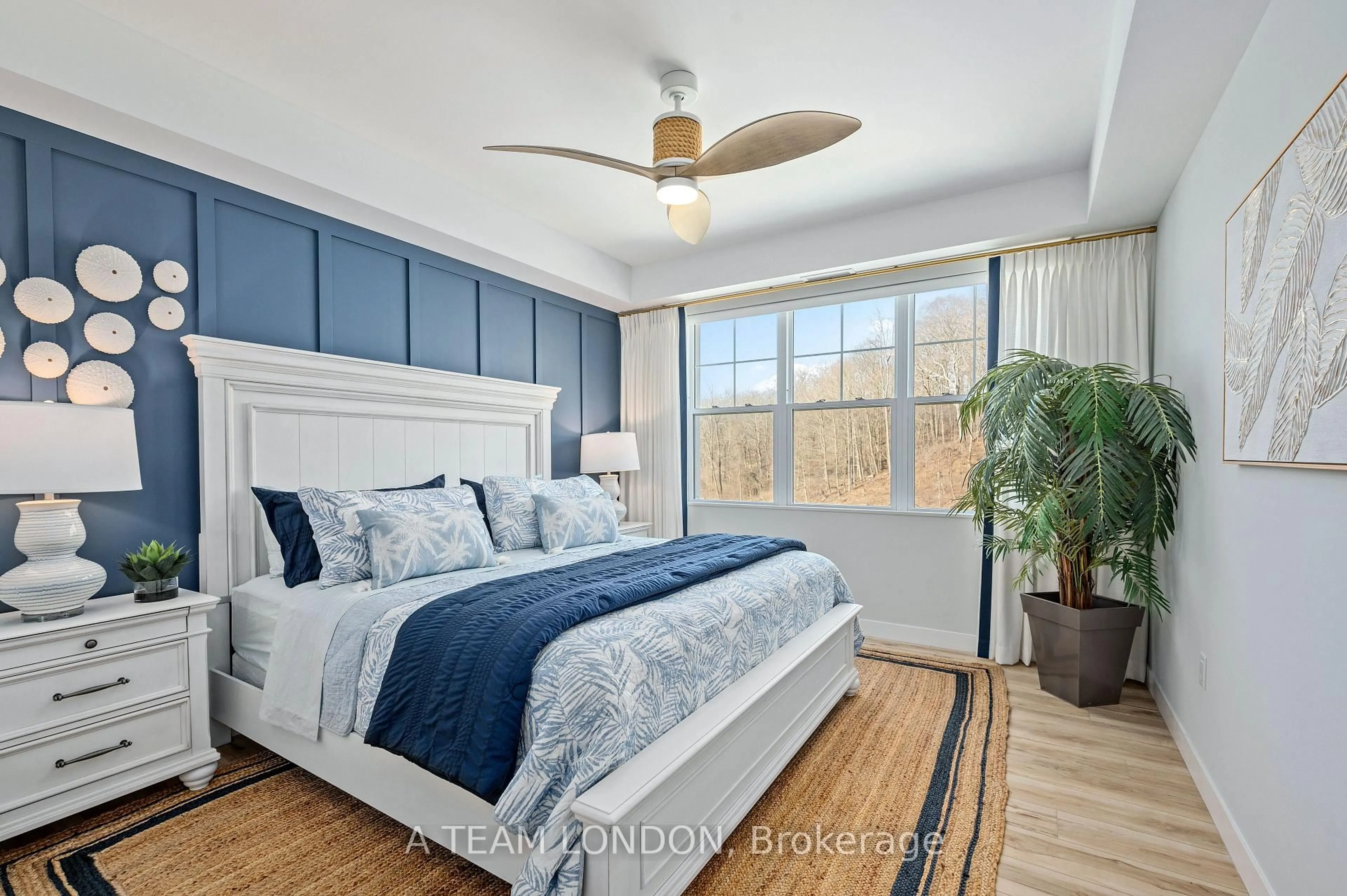 Bedroom with bed, unknown for 100 The Promenade #409, Central Elgin Ontario N5L 1C5