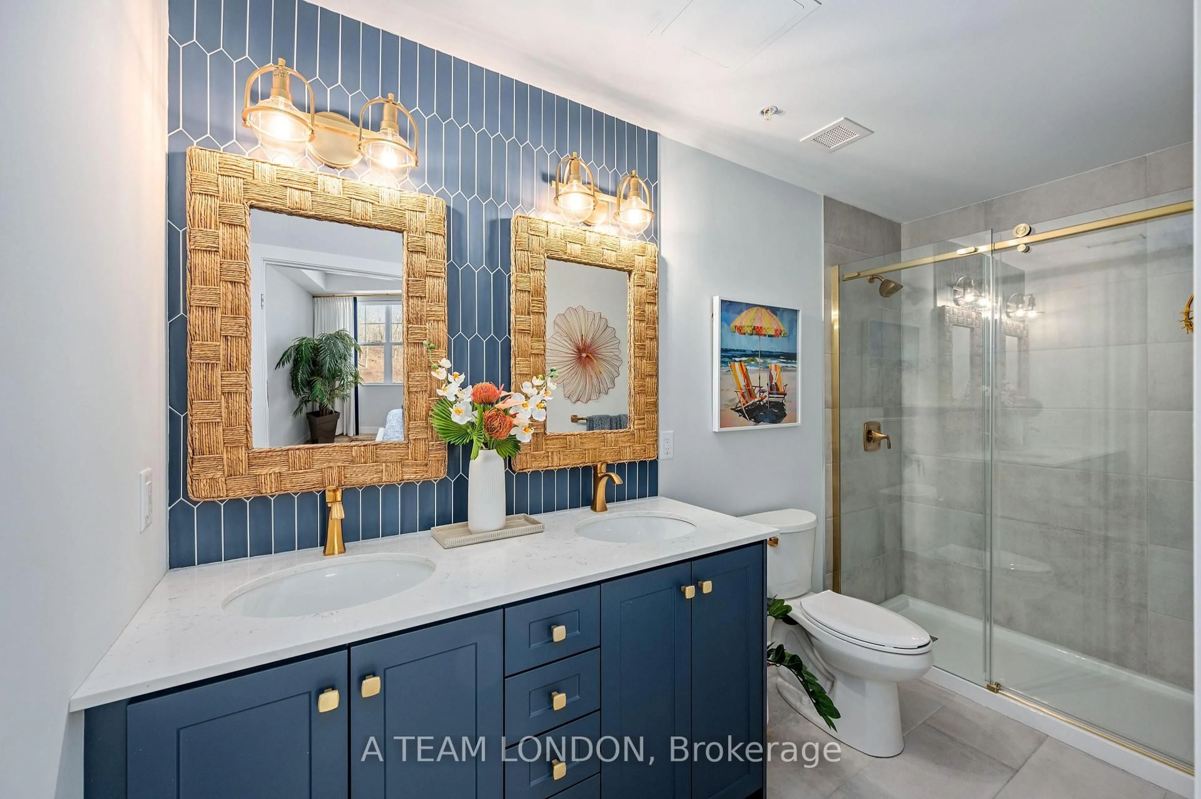 Contemporary bathroom, ceramic/tile floor for 100 The Promenade #409, Central Elgin Ontario N5L 1C5