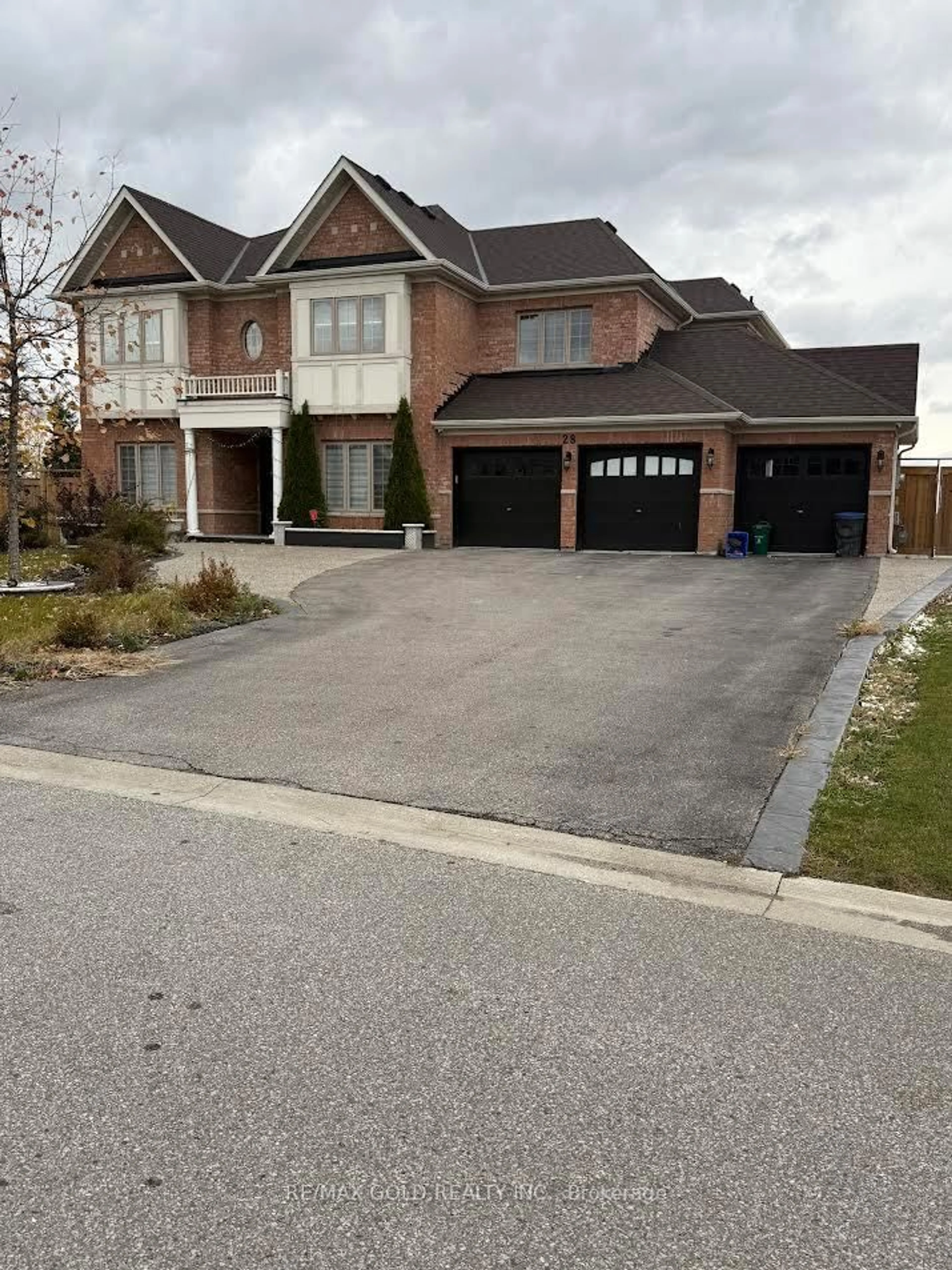 Home with brick exterior material, street for 28 Meek Ave, Mono Ontario L0W 2Z2