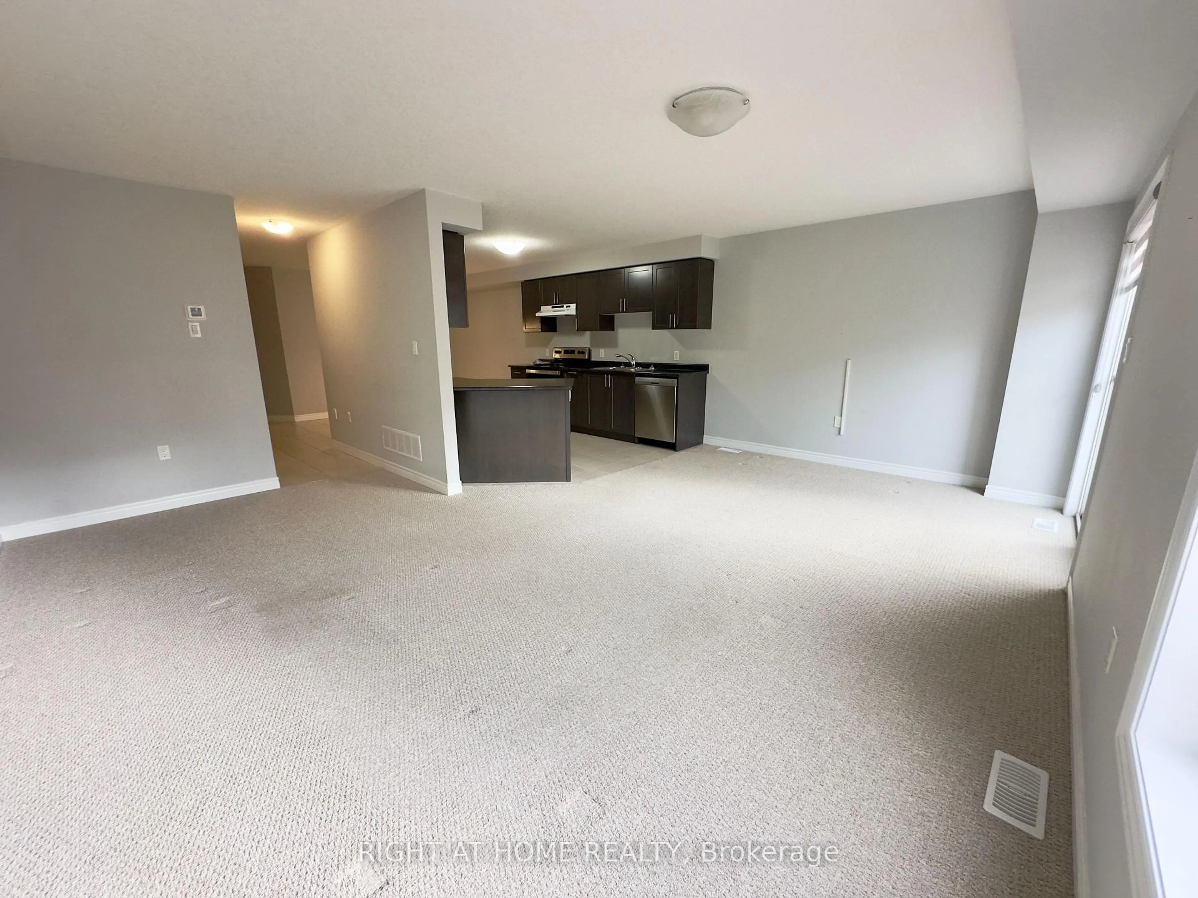 A pic of a room for 194 Dalgleish Tr, Hamilton Ontario L0R 1P0