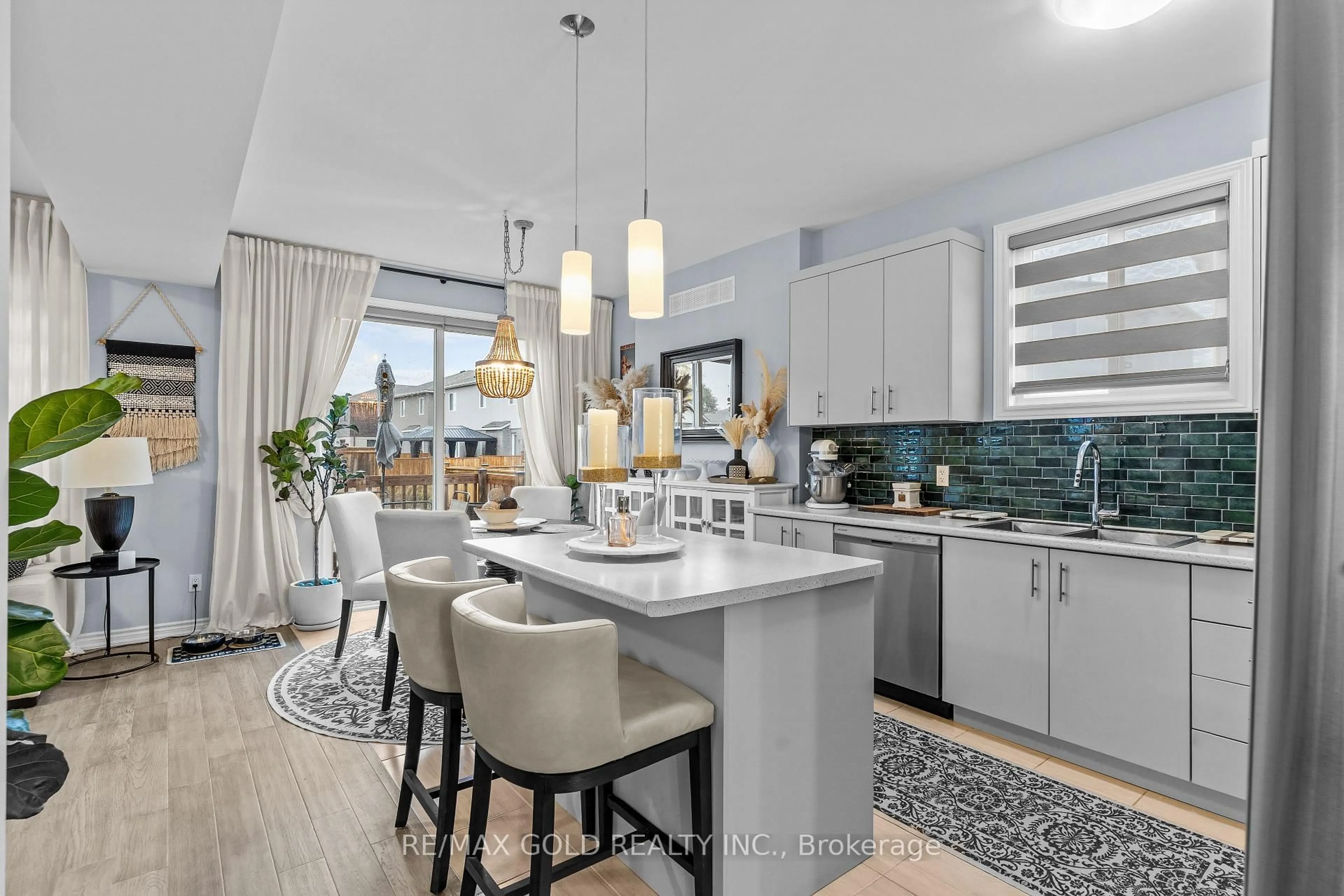 Open concept kitchen, ceramic/tile floor for 7865 Seabiscuit Dr, Niagara Falls Ontario L2H 3T9