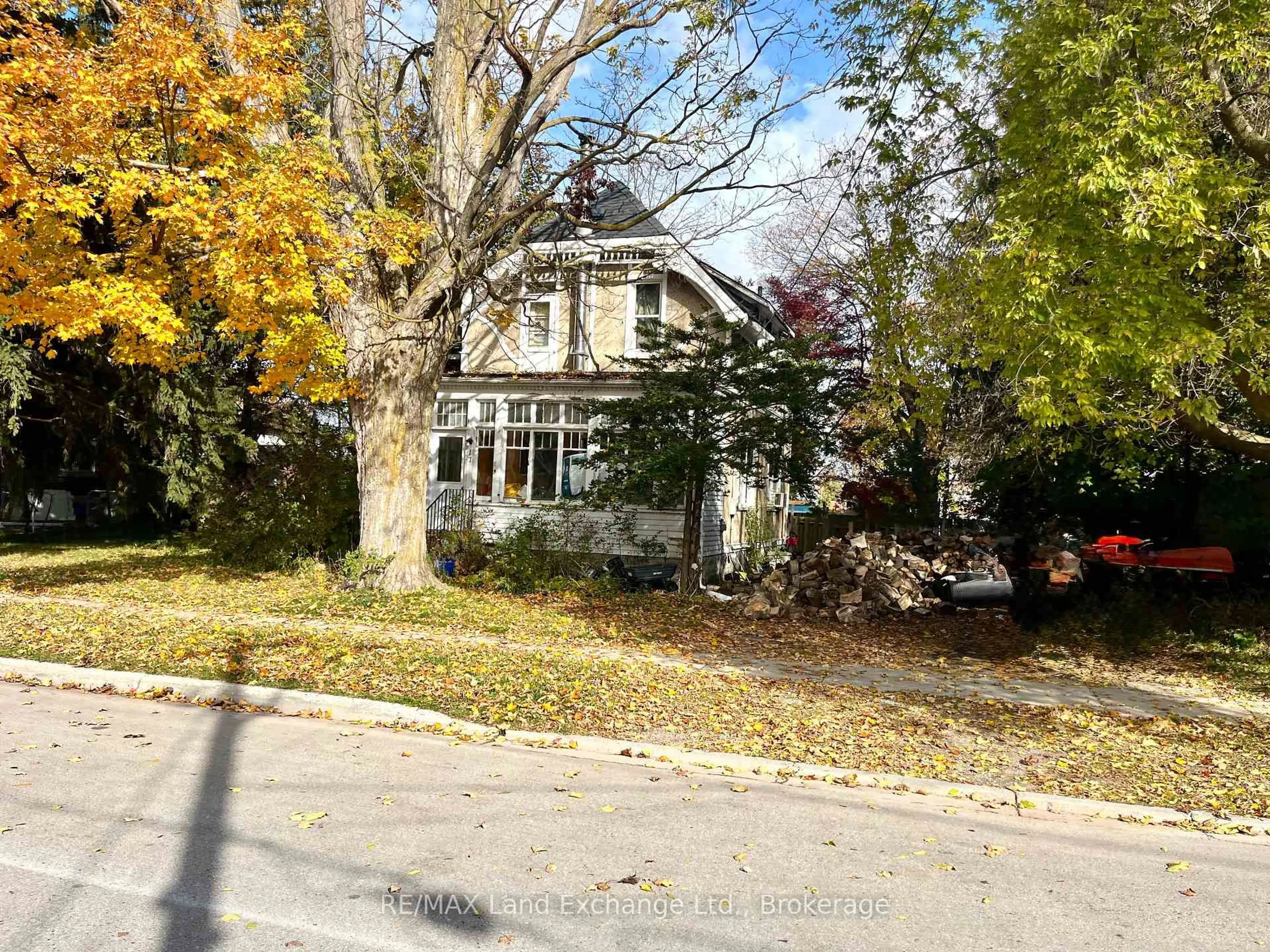 A pic from outside/outdoor area/front of a property/back of a property/a pic from drone, street for 17 Jessie St, Huron-Kinloss Ontario N0G 2R0