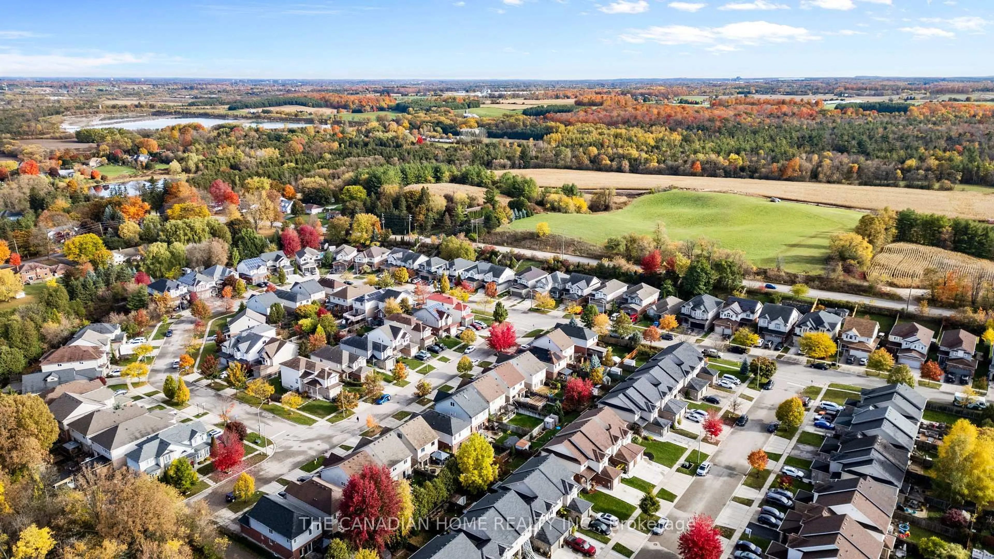A pic from outside/outdoor area/front of a property/back of a property/a pic from drone, street for 31 Olivewood Way, Cambridge Ontario N3C 4N9