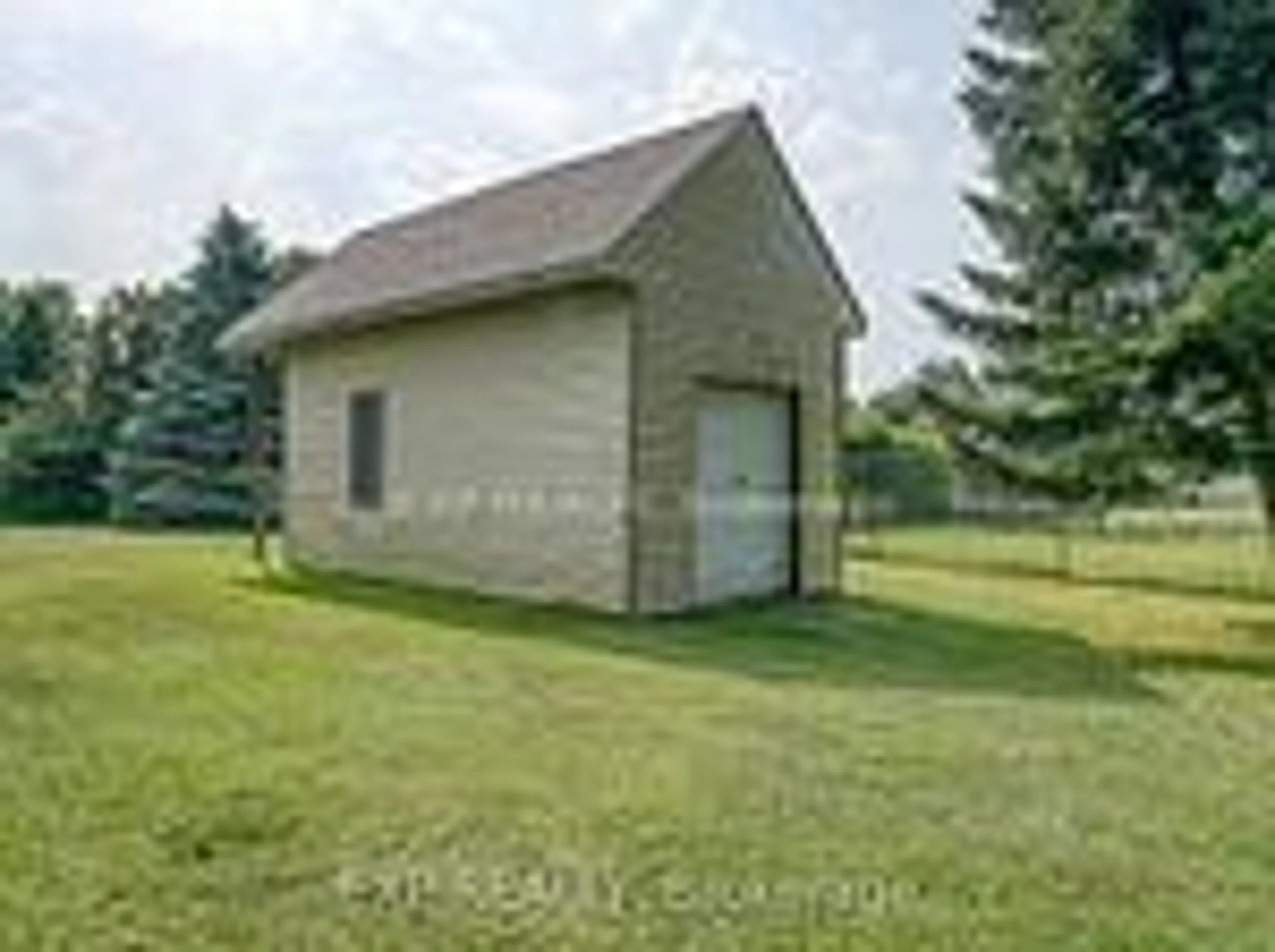 Shed for 193 Centennial Ave, St. Thomas Ontario N5R 5B3
