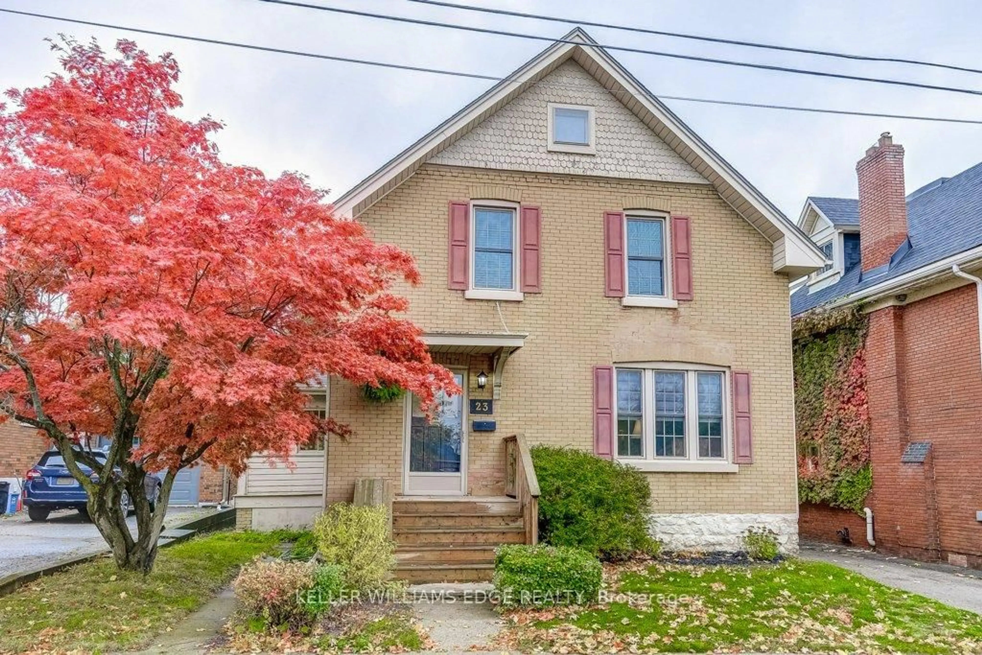 Home with vinyl exterior material, street for 23 Abigail Ave, Brantford Ontario N3R 4R8